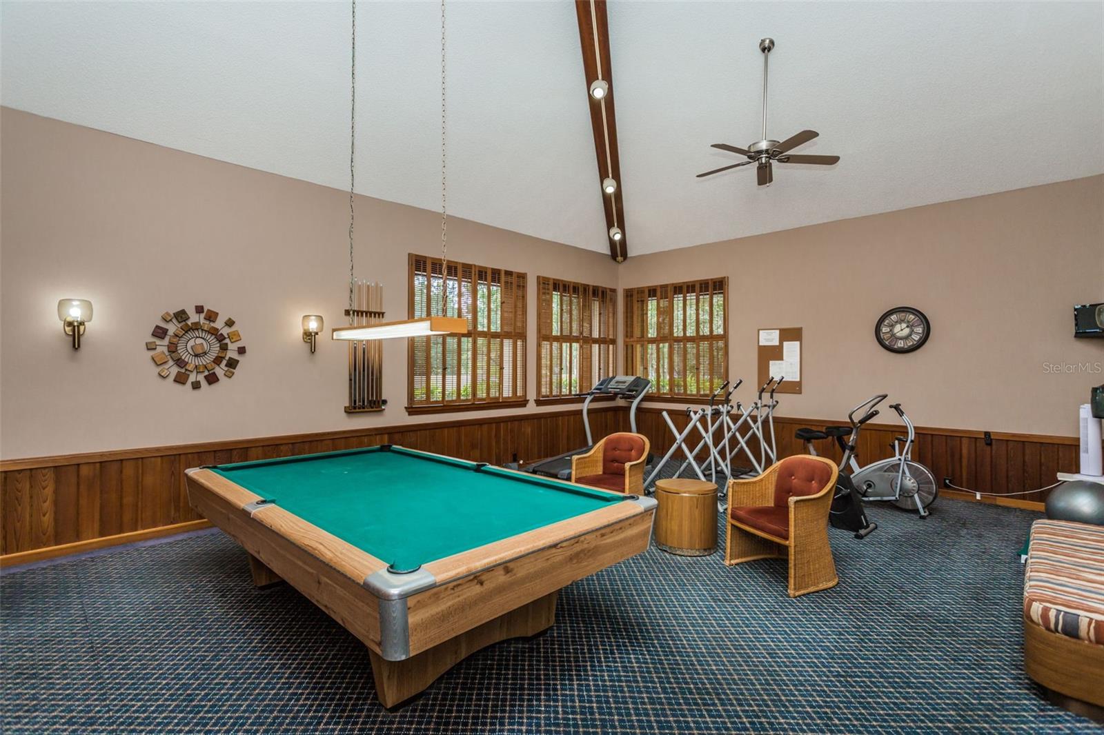 Image 50 of 60 For 3062 Eastland Boulevard 402