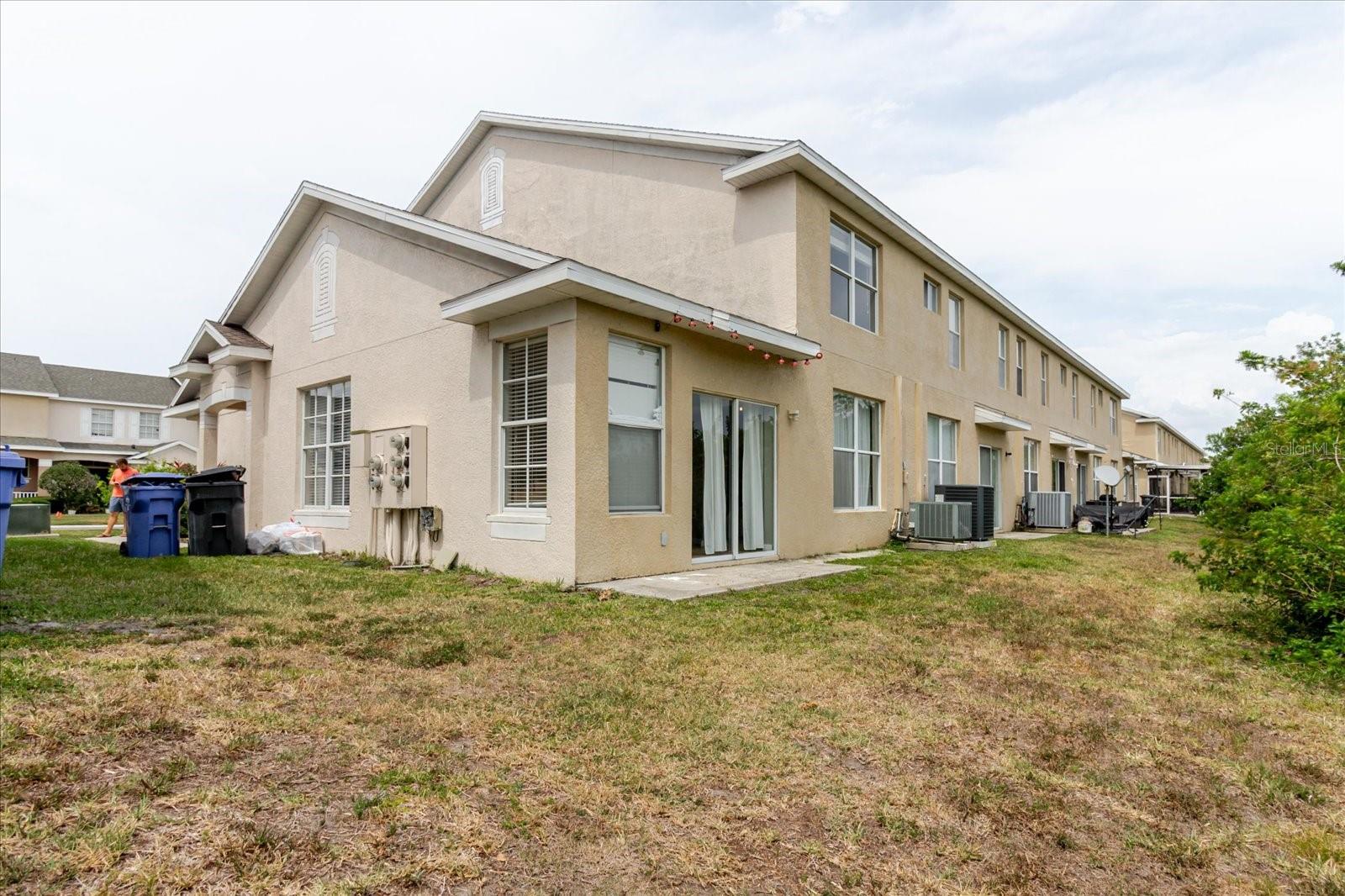 Listing photo id 43 for 6260 Olivedale Drive
