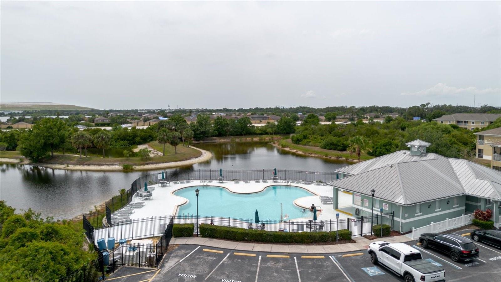 Listing photo id 51 for 6260 Olivedale Drive