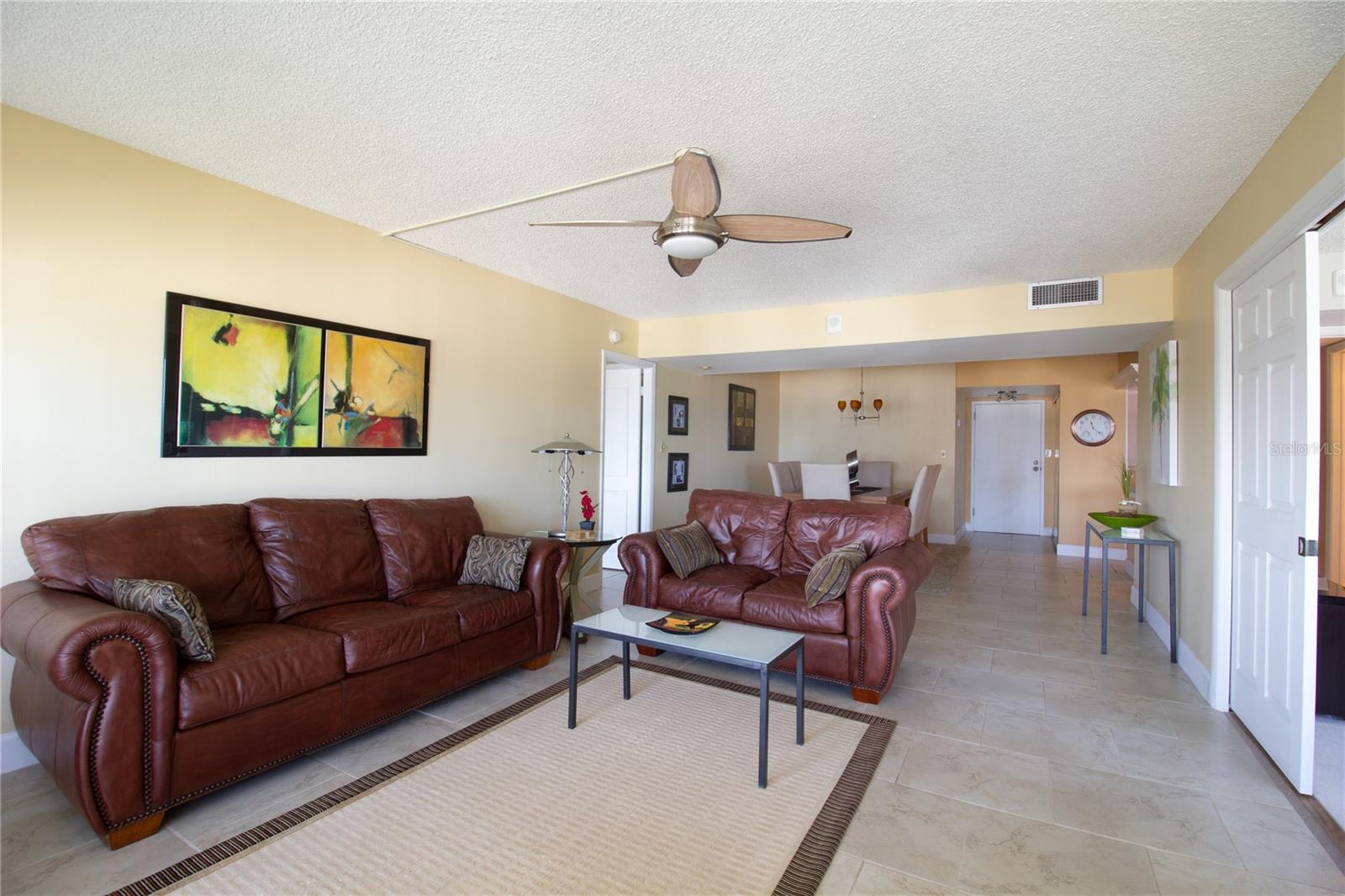 Image 12 of 51 For 1621 Gulf Boulevard 1604
