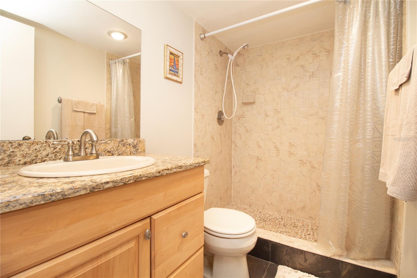 Image 21 of 51 For 1621 Gulf Boulevard 1604