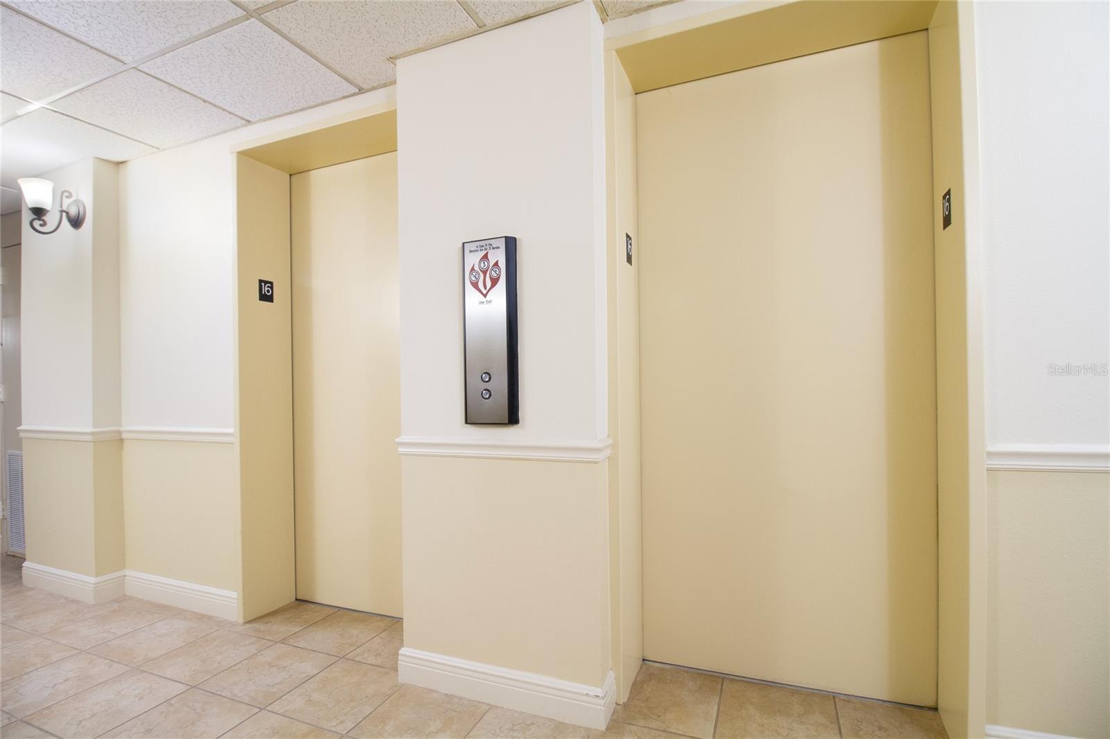 Image 7 of 51 For 1621 Gulf Boulevard 1604
