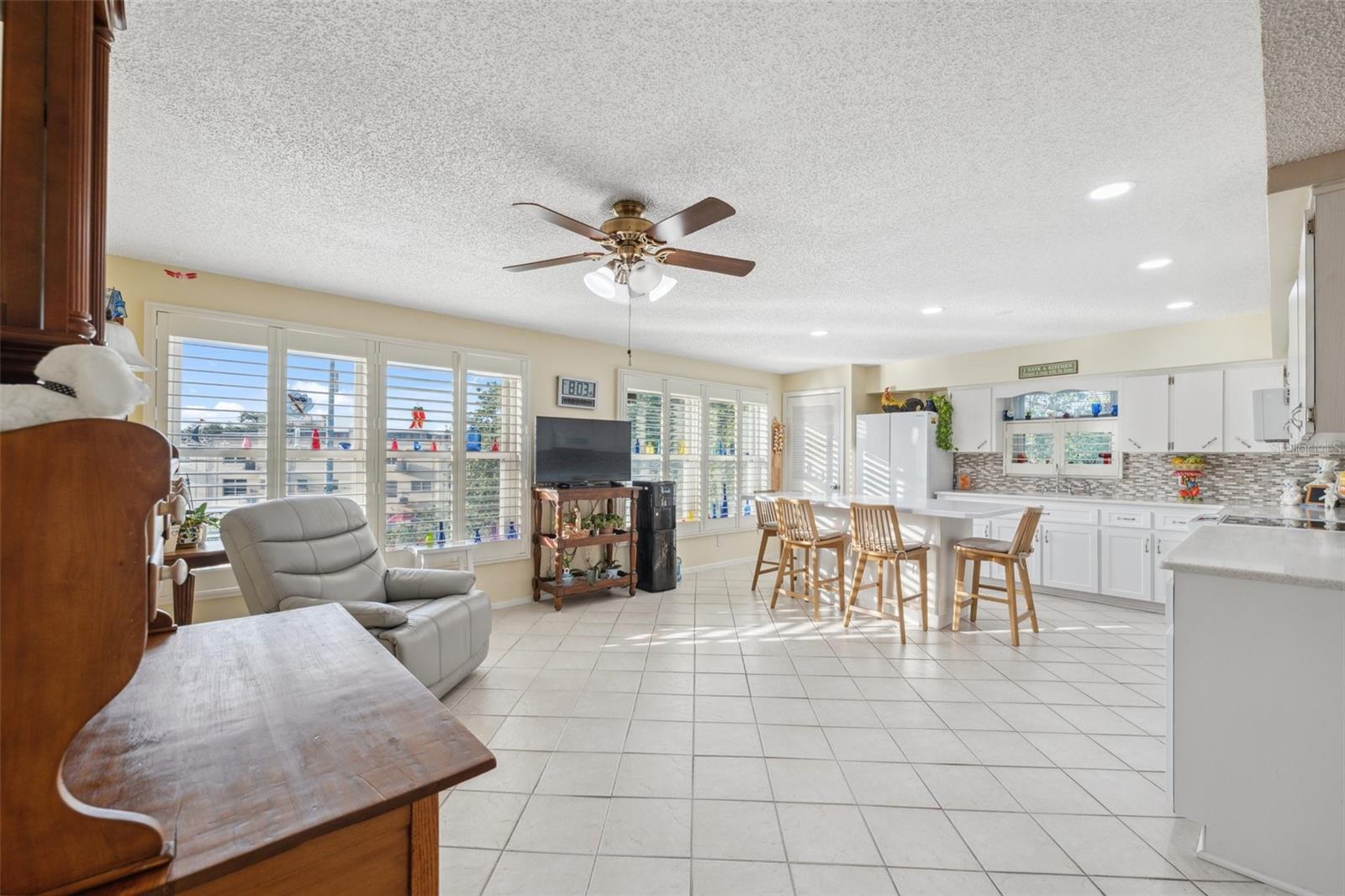 Image 11 of 53 For 2221 Swedish Drive 55
