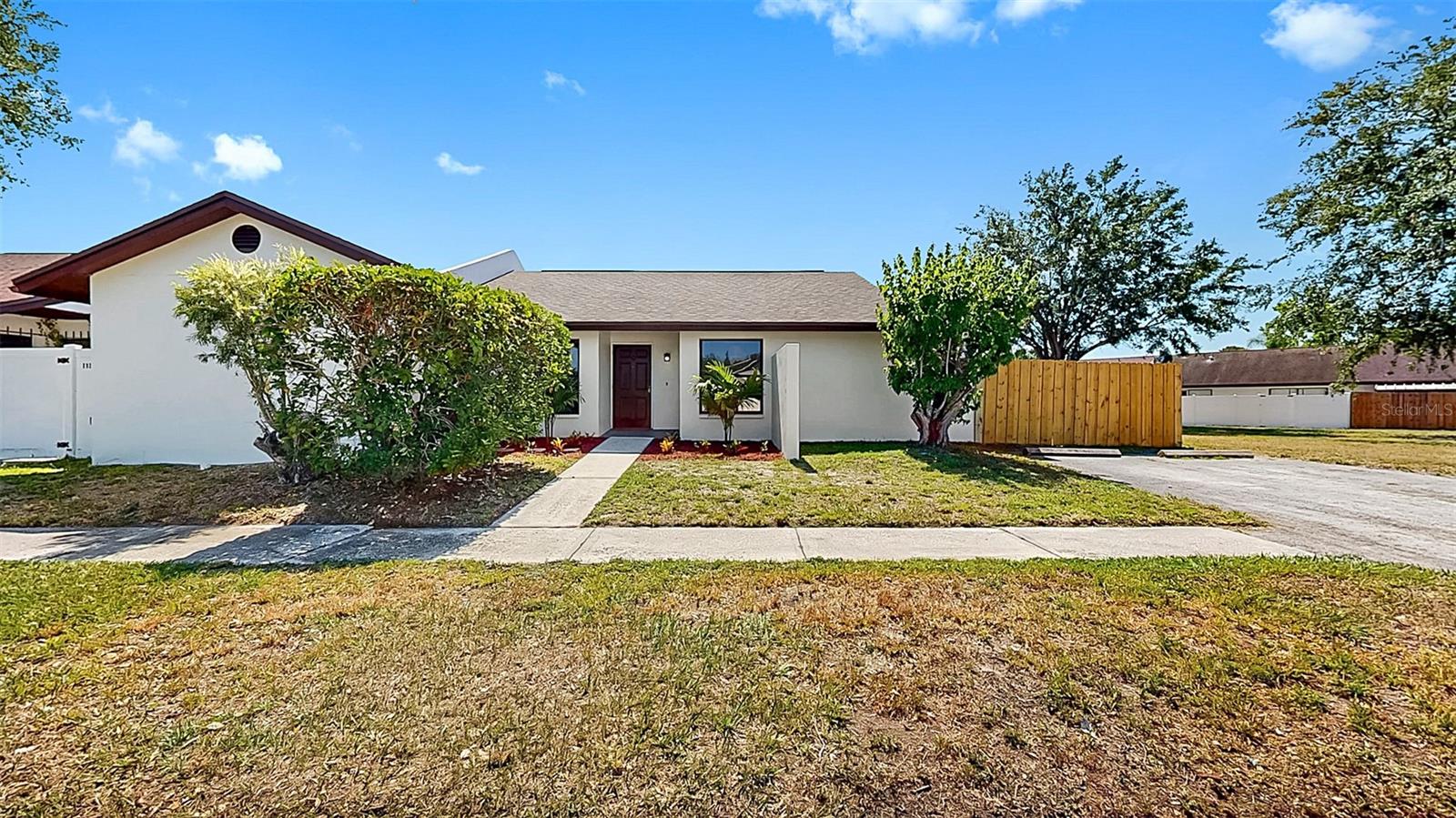 Details for 11301 Hedgemore Drive, TAMPA, FL 33624