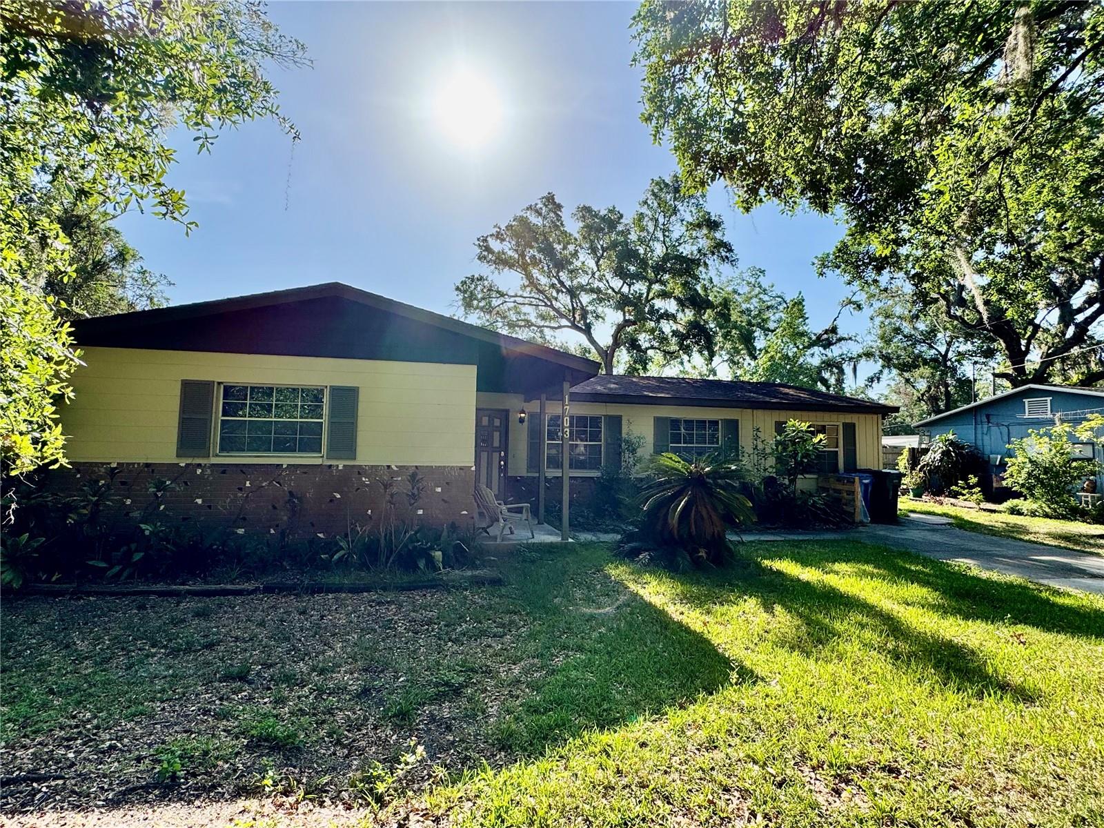 Image 2 of 32 For 1703 Taylor Road