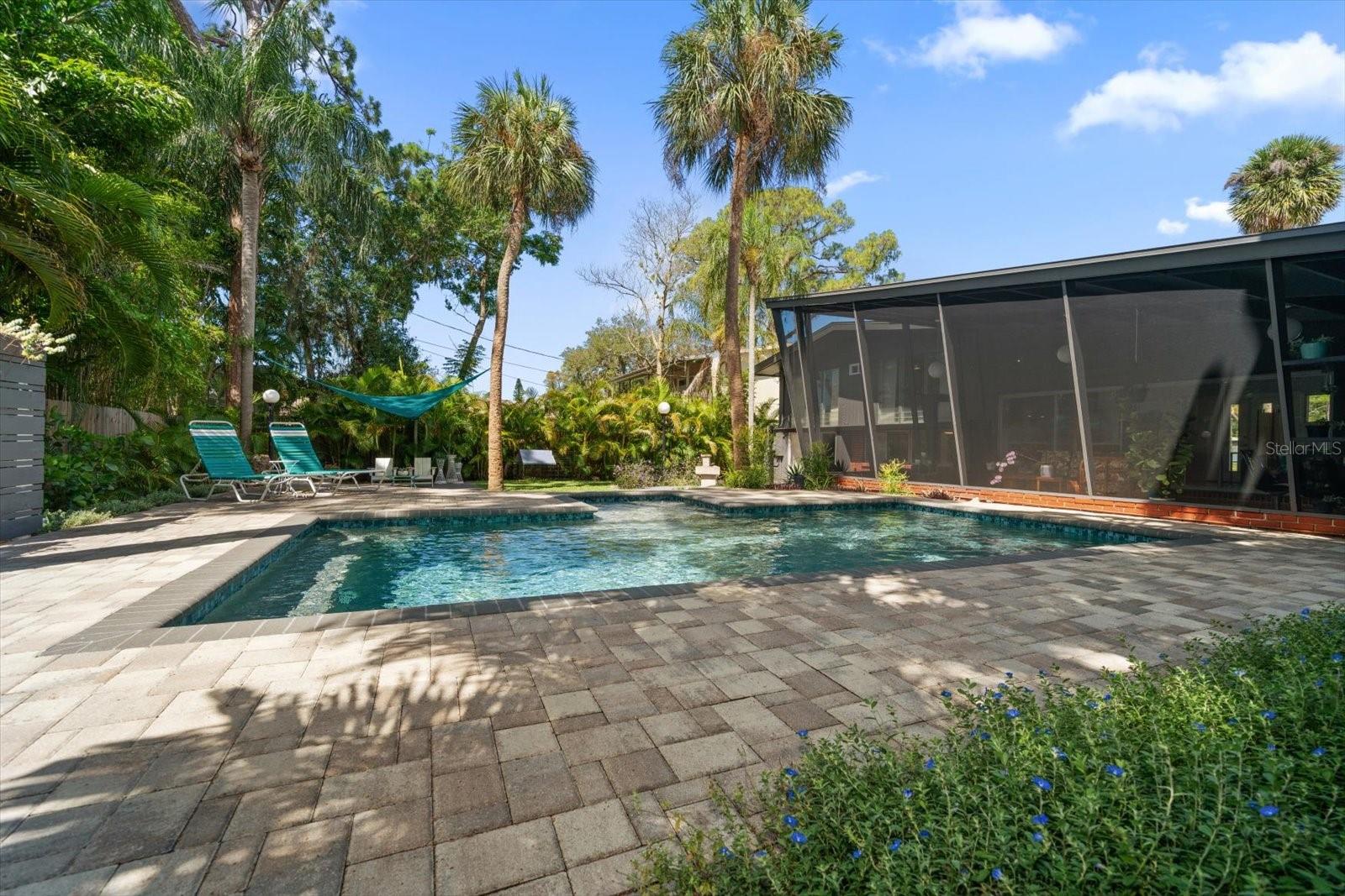 Image 50 of 74 For 4610 Cypress Way S
