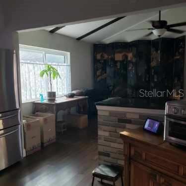 Image 8 of 21 For 2101 Sunset Point Road 2305