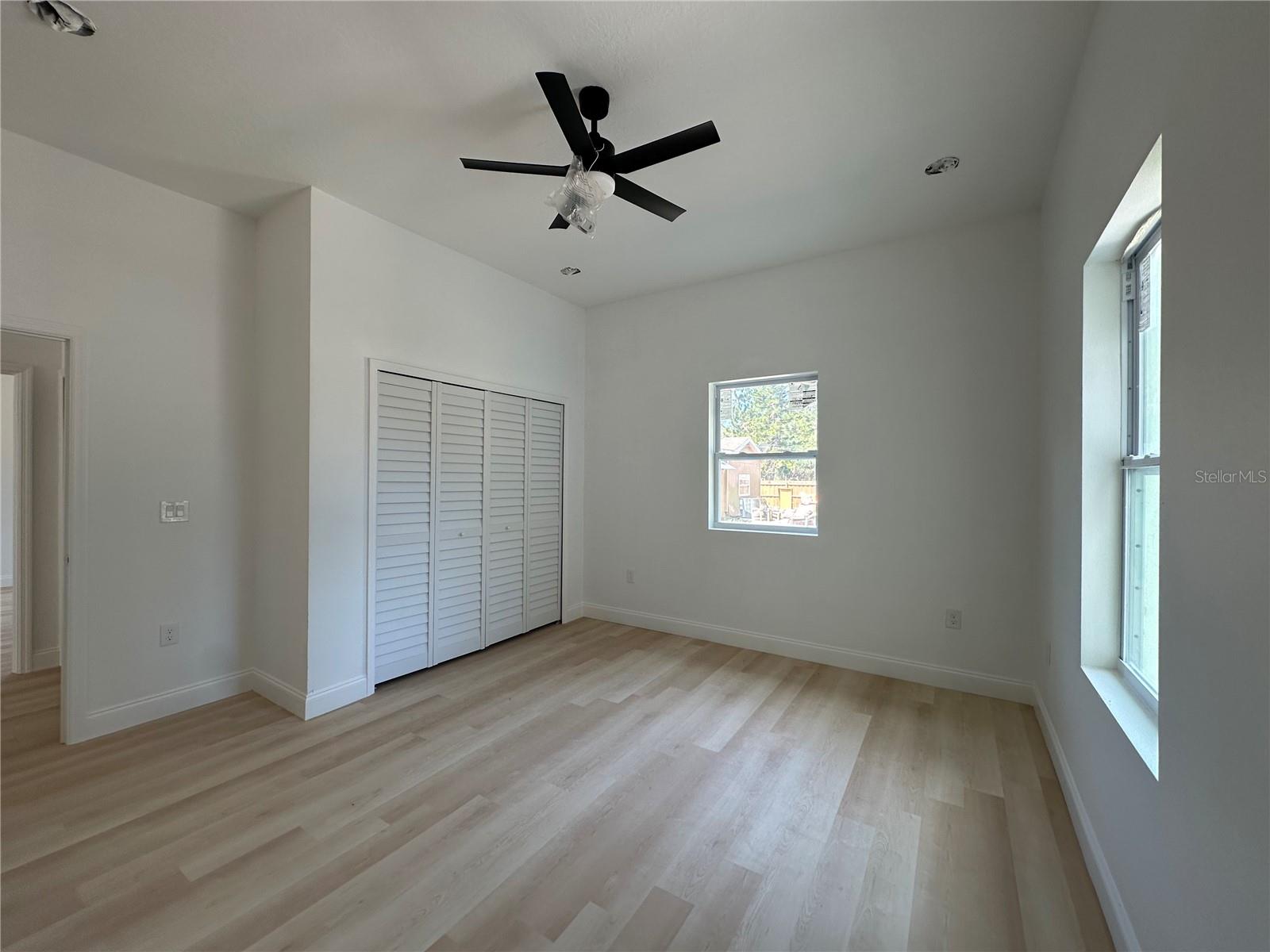 Image 5 of 11 For 4920 72nd Street N
