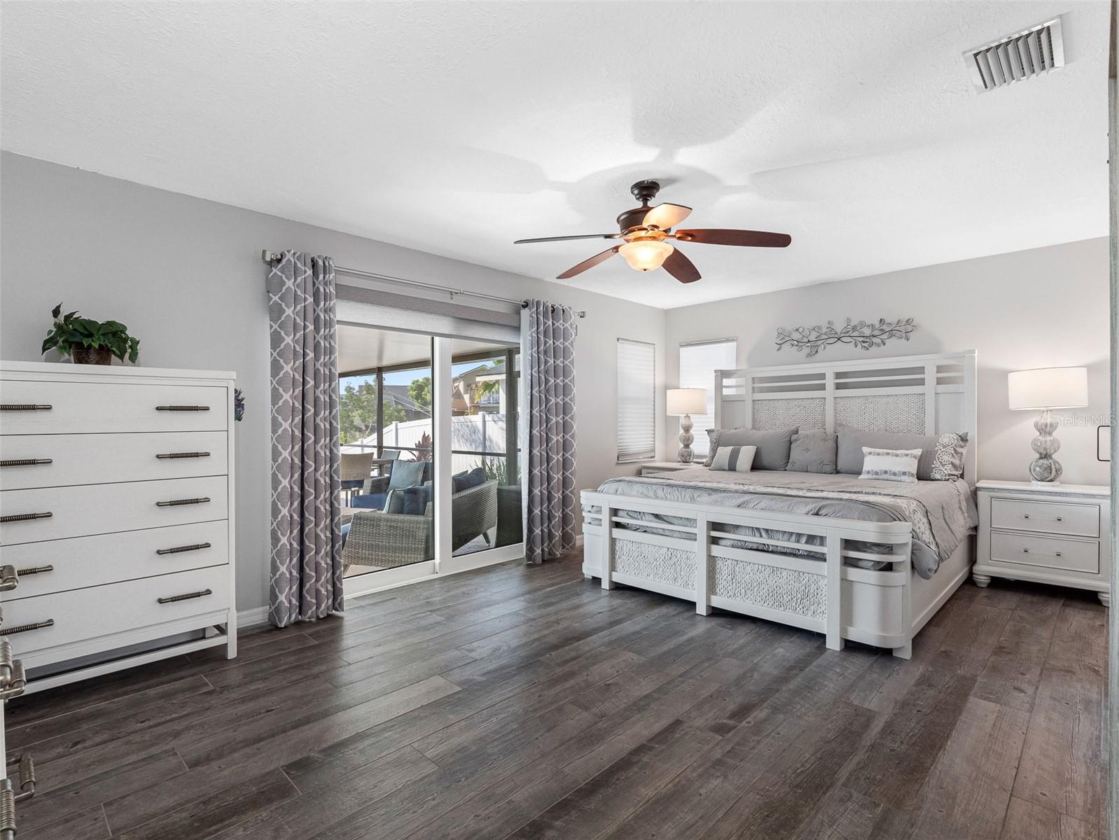 Image 32 of 56 For 6604 Dolphin Cove Drive