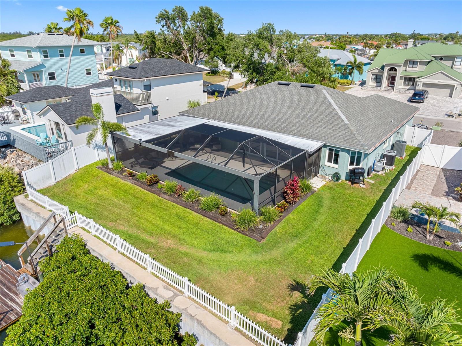 Image 7 of 56 For 6604 Dolphin Cove Drive