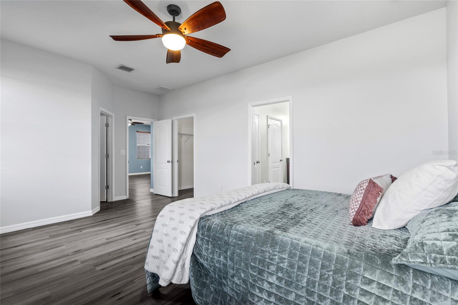 Image 18 of 44 For 9031 Sienna Moss Lane