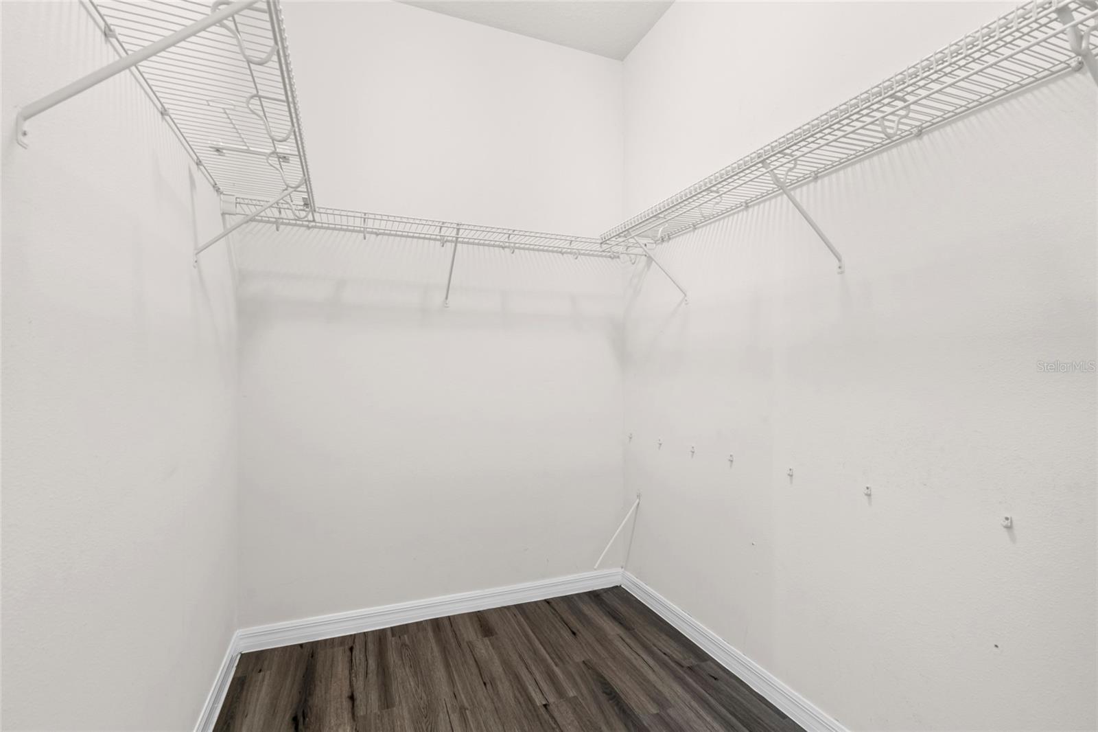 Image 19 of 44 For 9031 Sienna Moss Lane