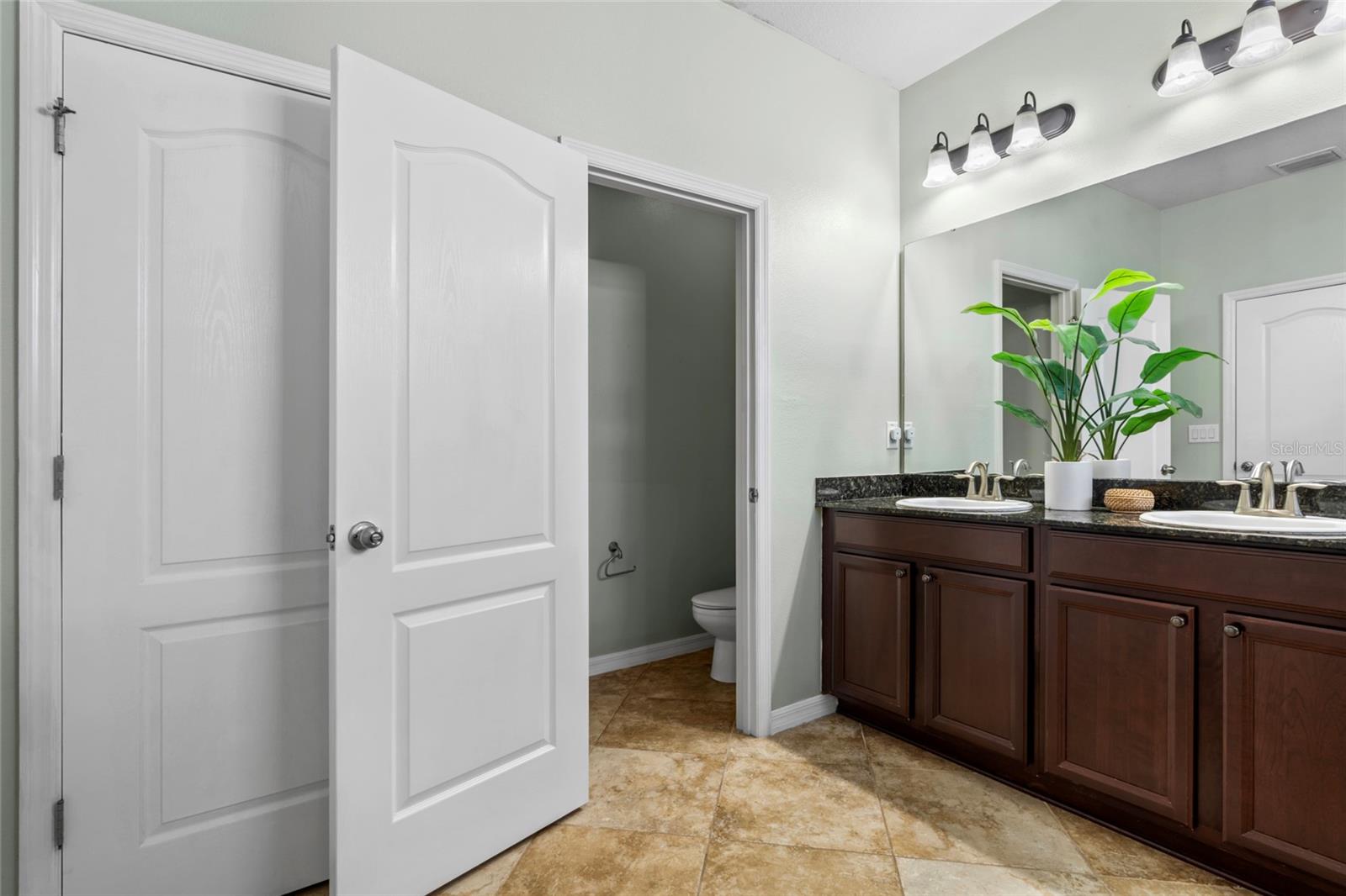 Image 23 of 44 For 9031 Sienna Moss Lane