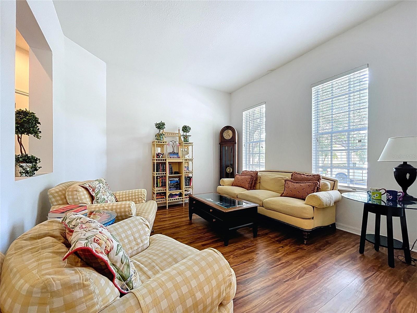 Image 19 of 71 For 10309 Marchmont Court