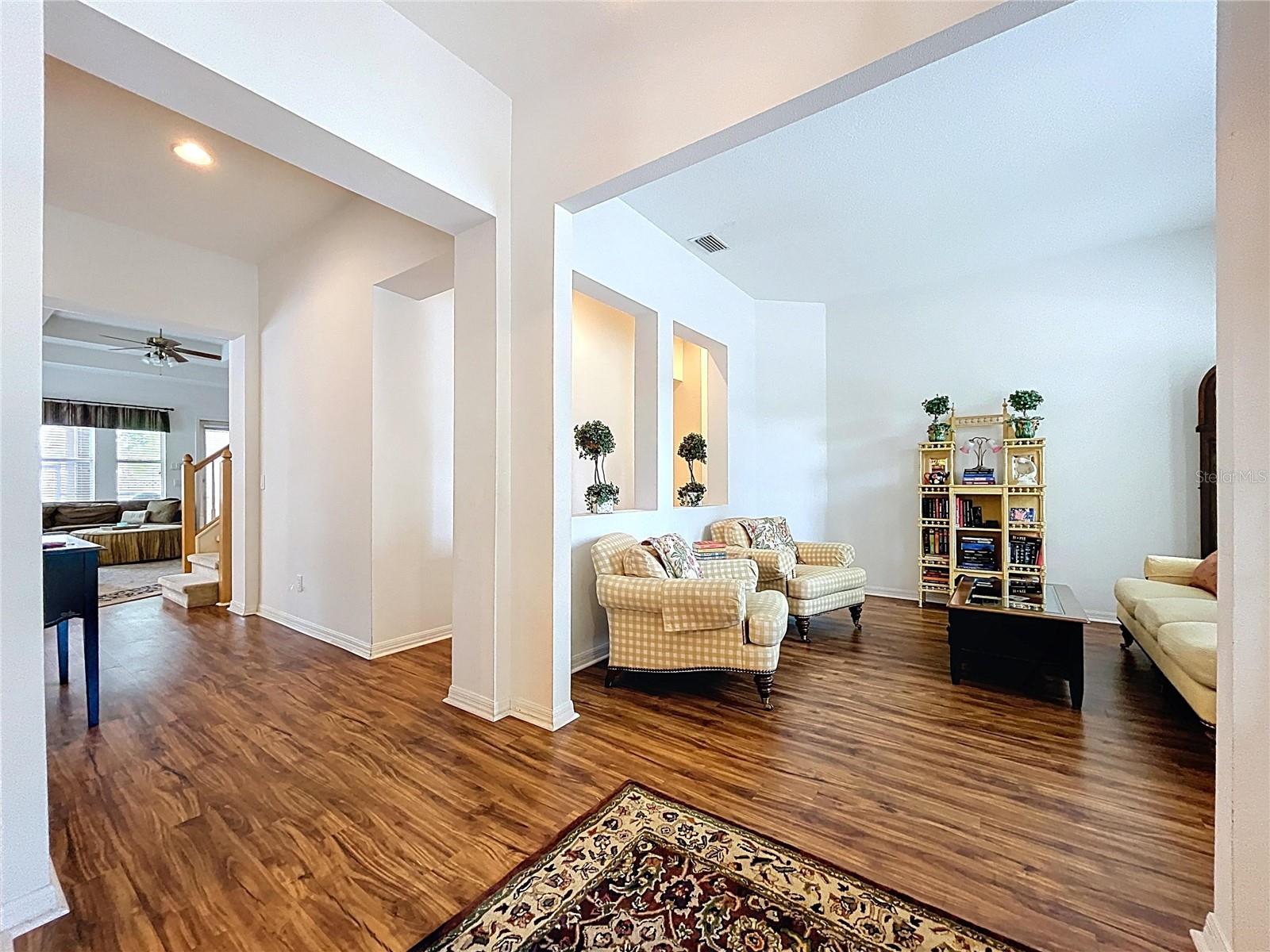 Image 21 of 71 For 10309 Marchmont Court
