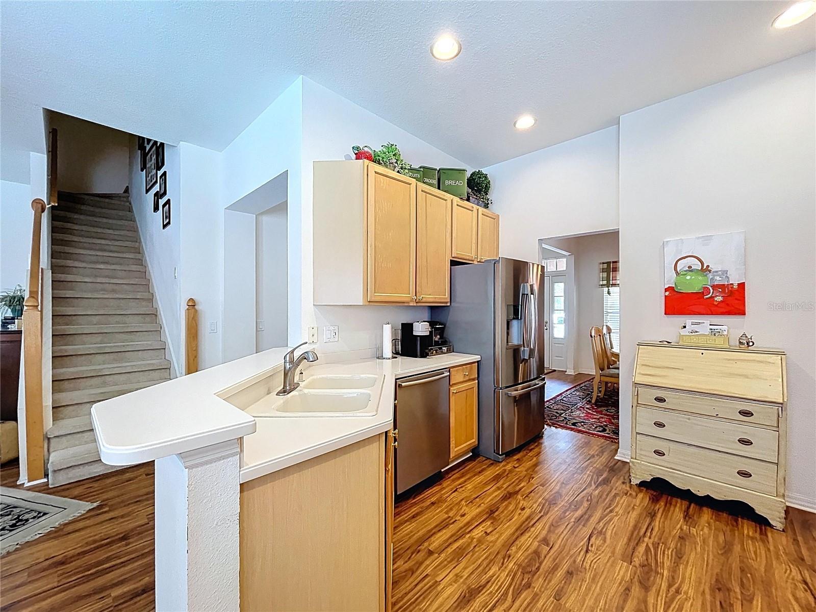 Image 30 of 71 For 10309 Marchmont Court