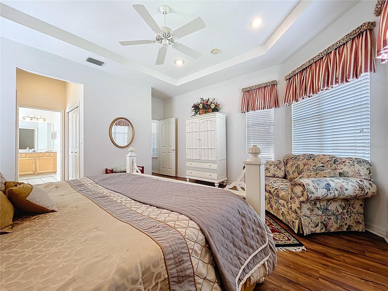 Image 35 of 71 For 10309 Marchmont Court
