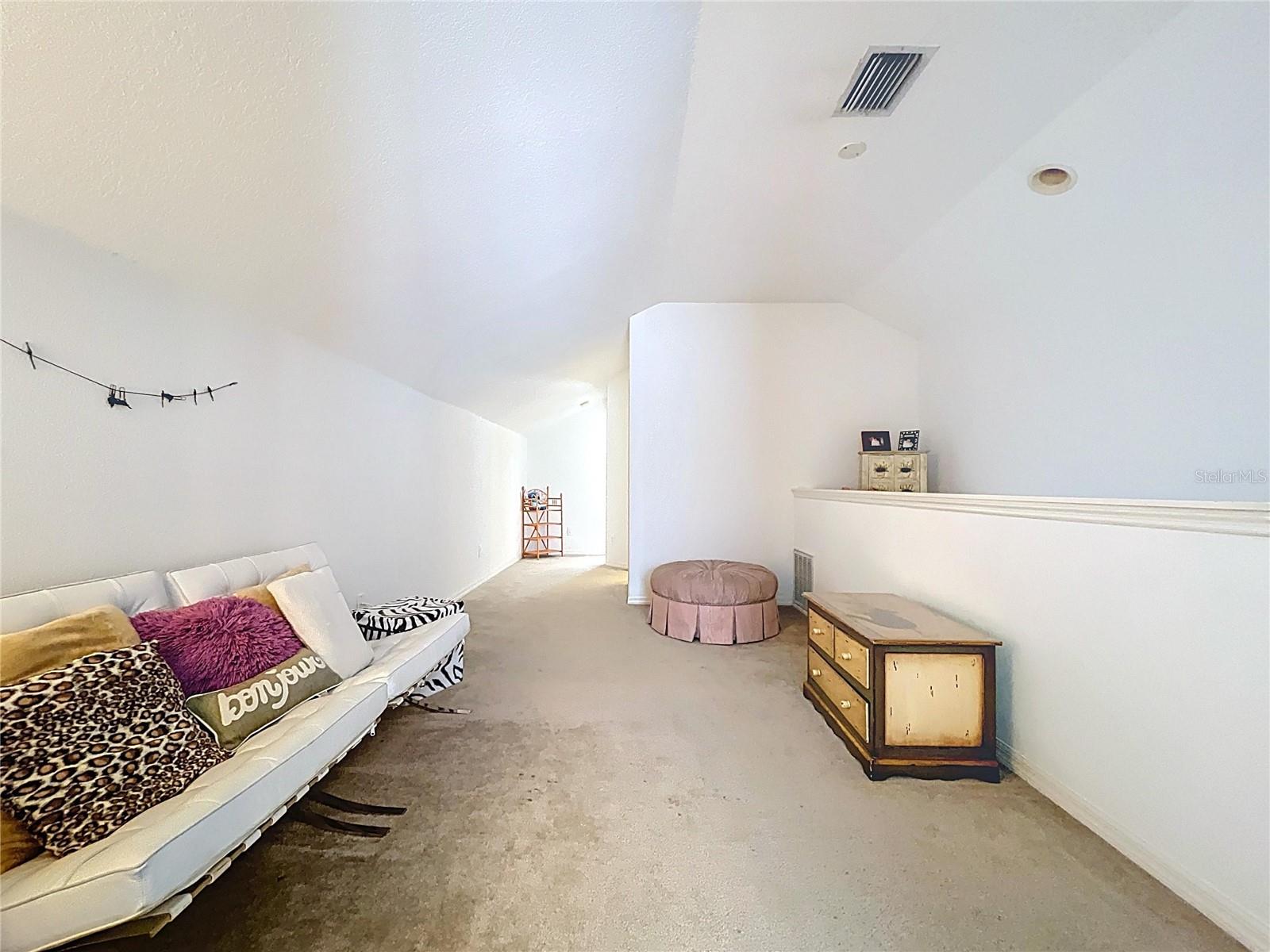 Image 42 of 71 For 10309 Marchmont Court