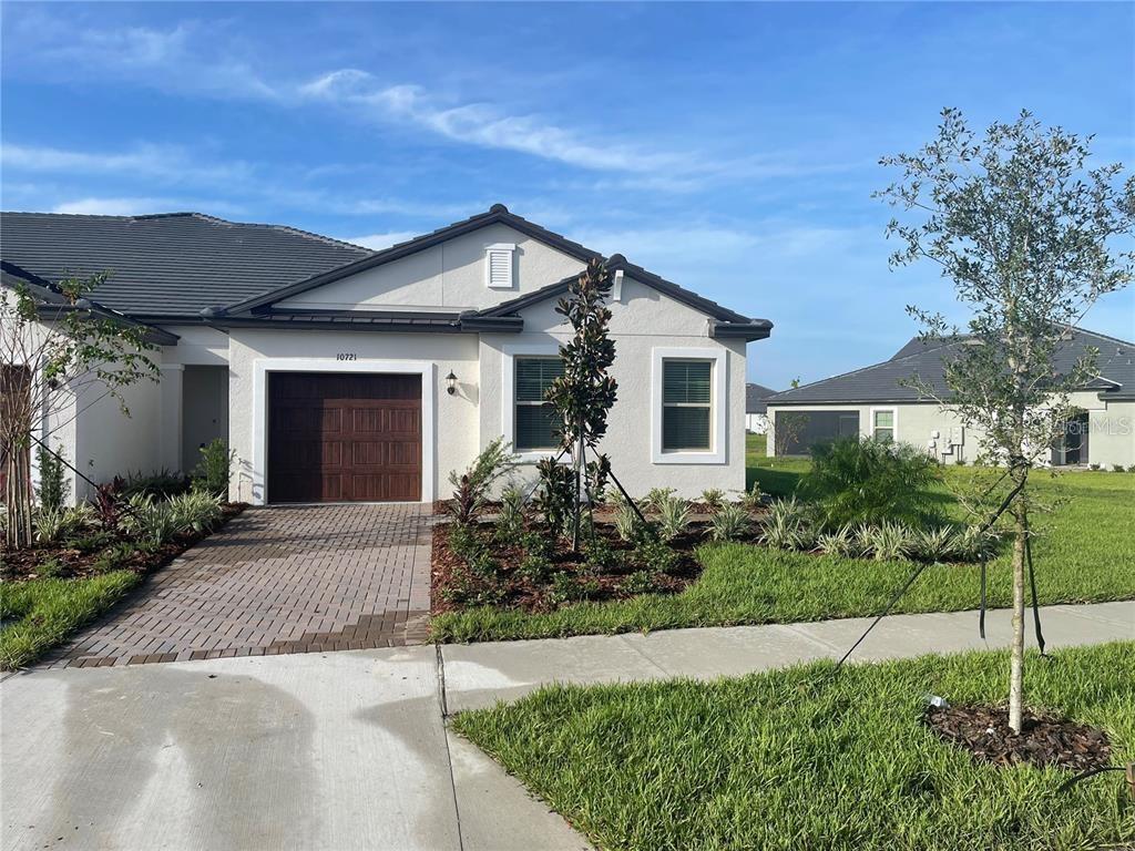Listing Details for 10721 Gable Dig Loop, SAN ANTONIO, FL 33576