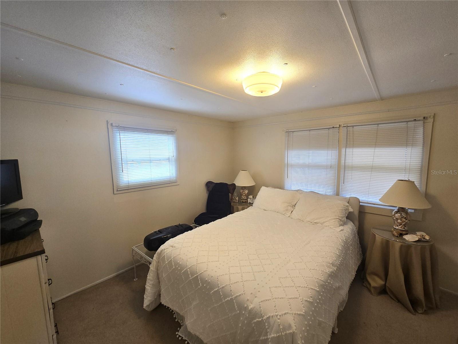 Image 14 of 22 For 37135 Sandra Avenue