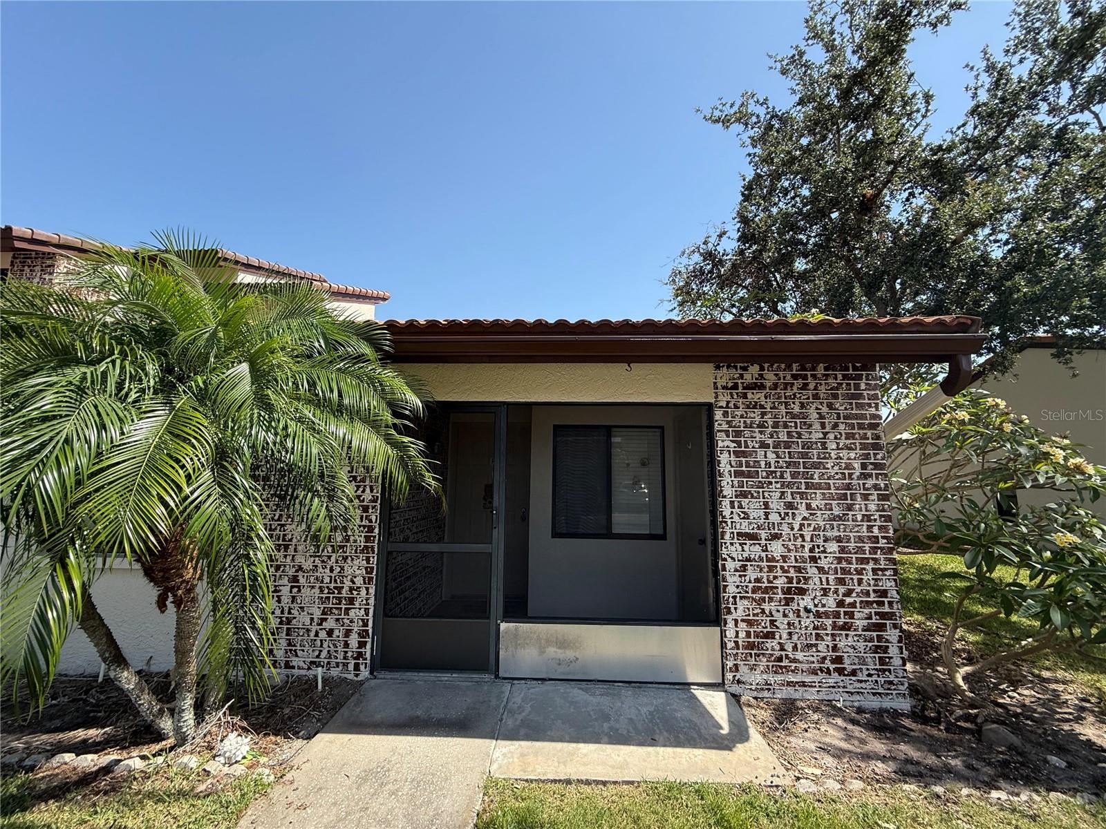 Image 2 of 22 For 7360 Ulmerton Road 20f