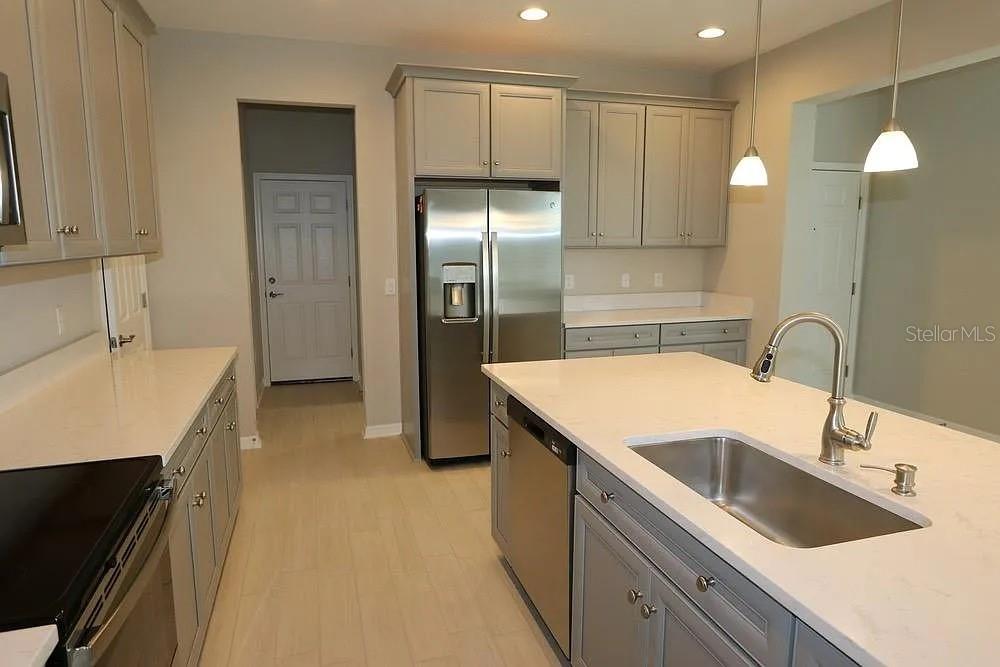 Image 3 of 24 For 29897 Southwell Lane
