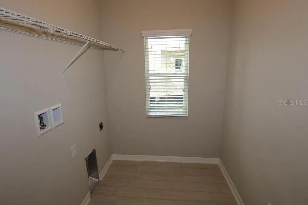 Image 9 of 24 For 29897 Southwell Lane