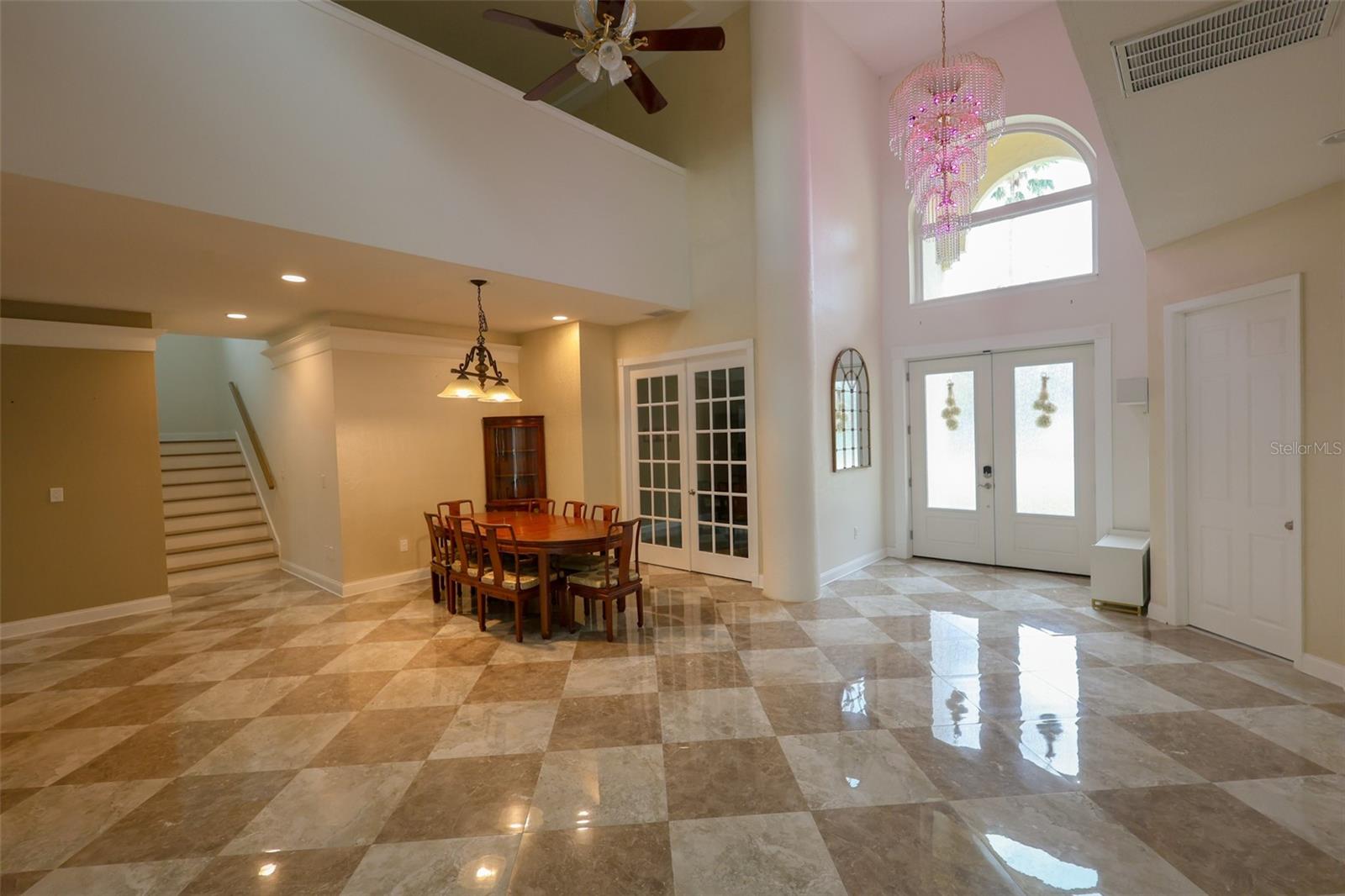 Image 16 of 67 For 2209 Belchery Court Drive
