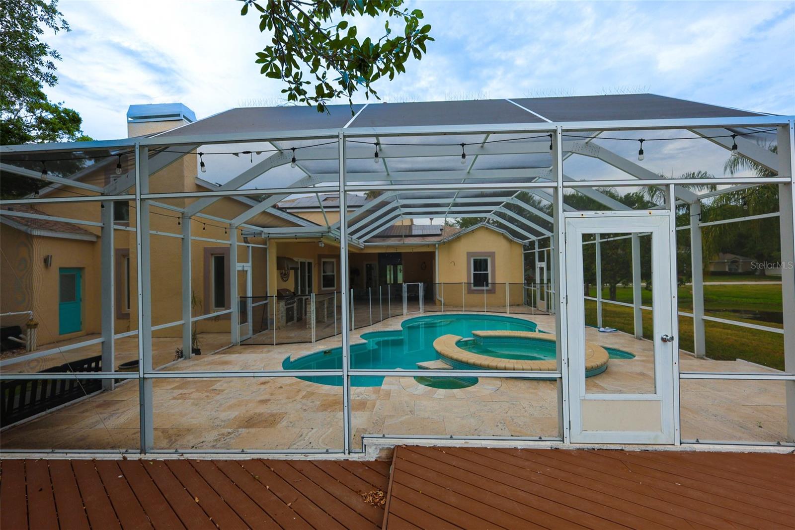 Image 20 of 67 For 2209 Belchery Court Drive