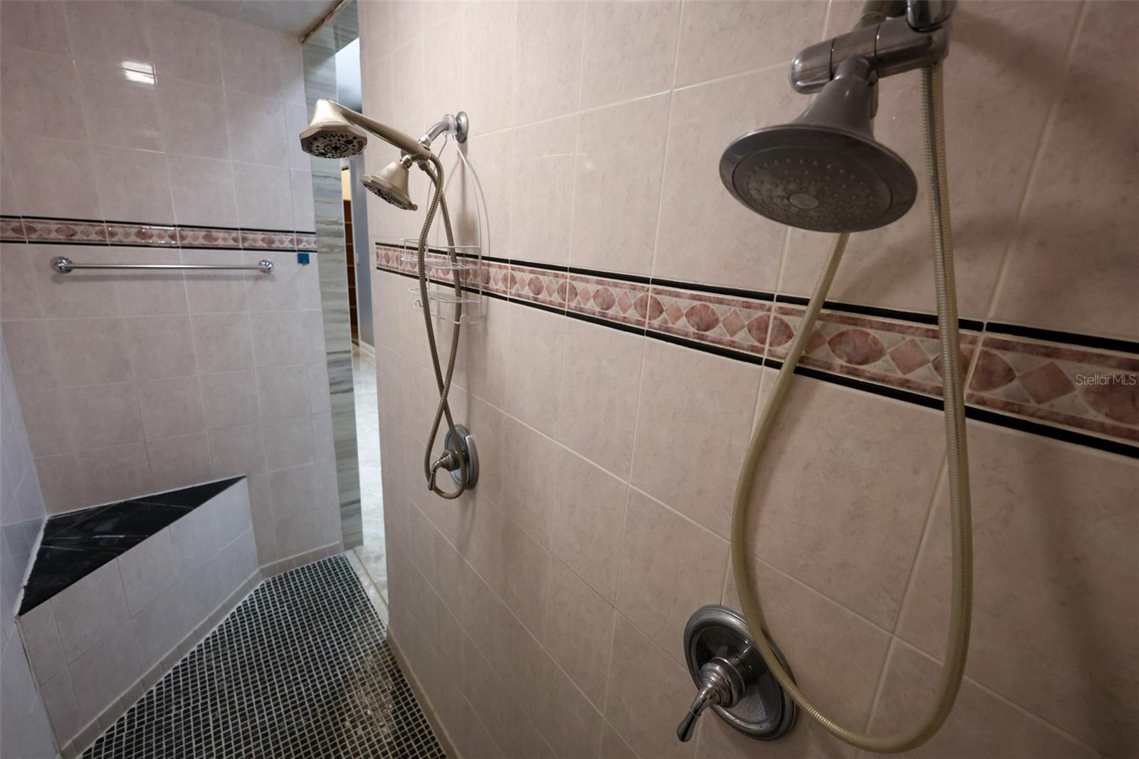 Image 36 of 67 For 2209 Belchery Court Drive