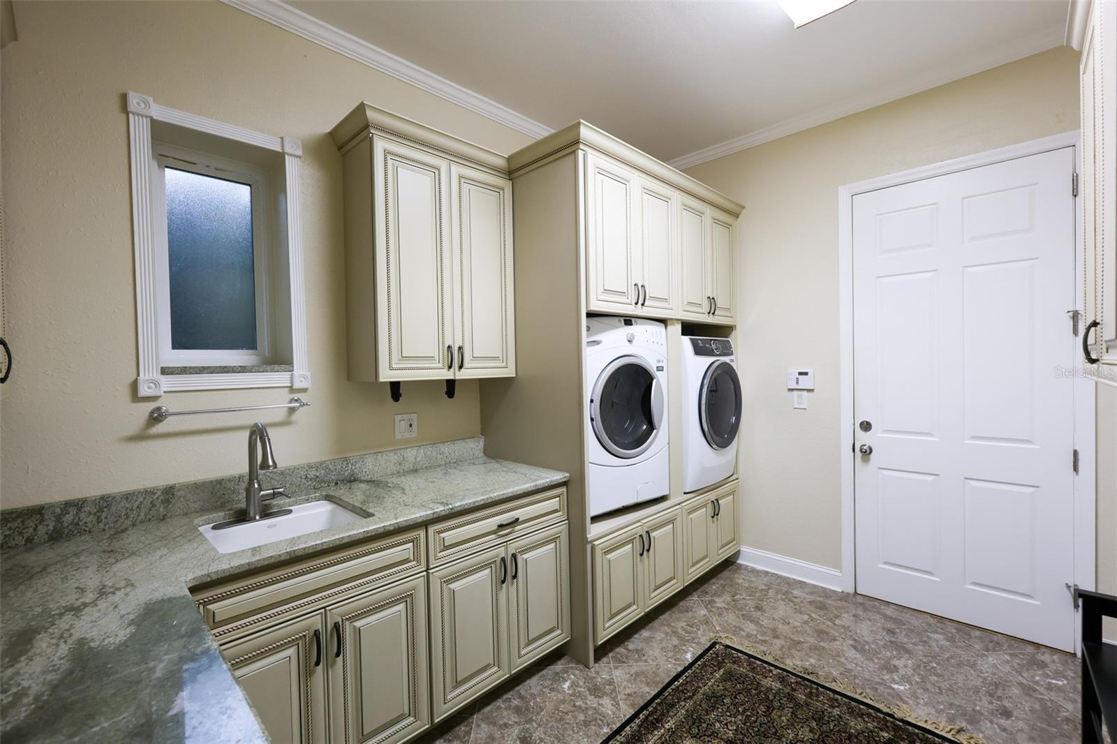 Image 60 of 67 For 2209 Belchery Court Drive