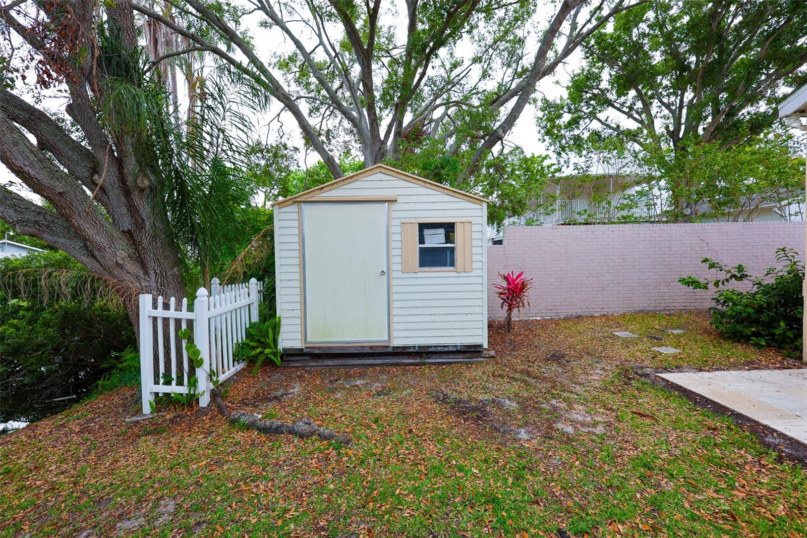 Image 65 of 67 For 2209 Belchery Court Drive