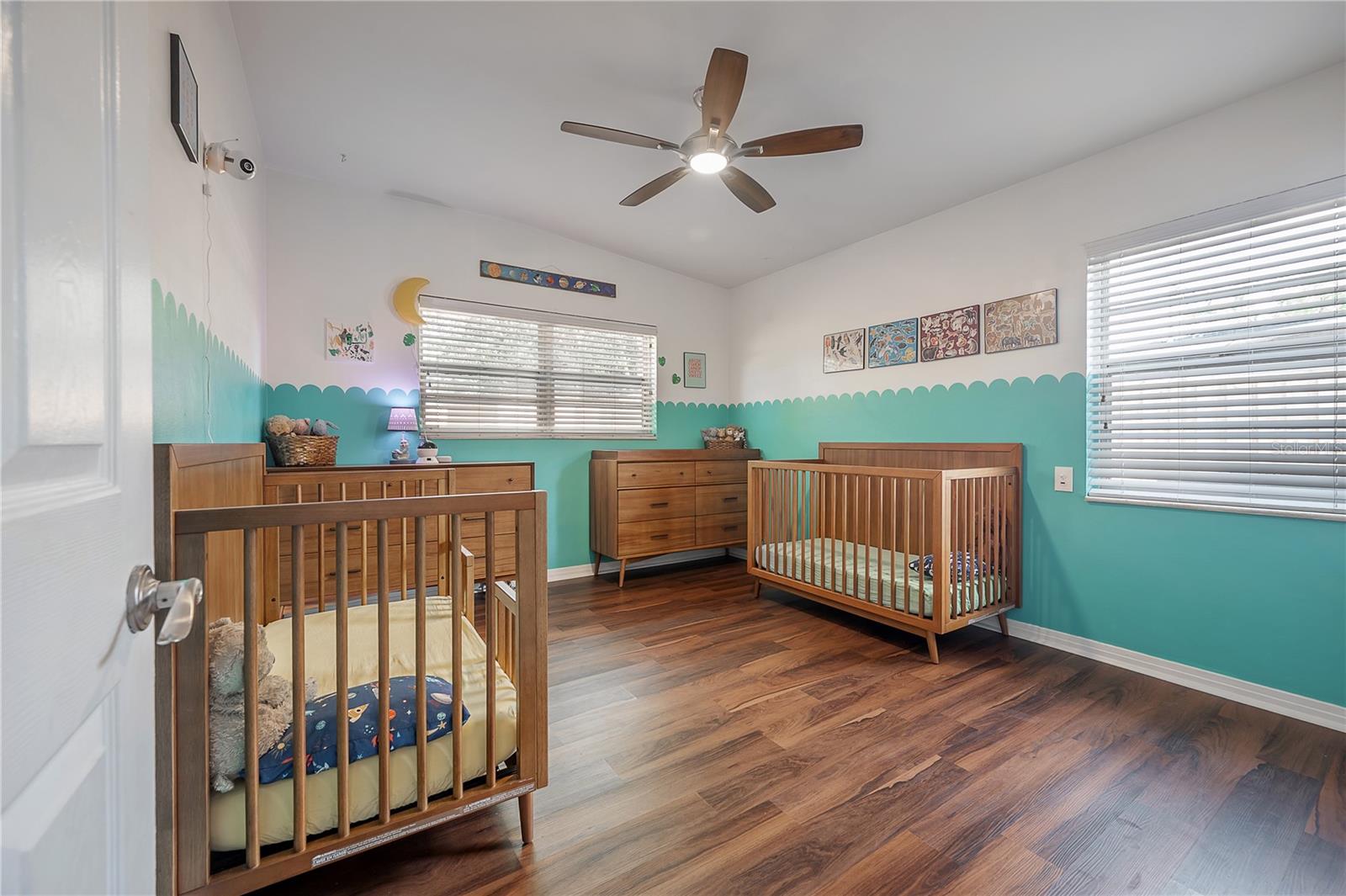 Listing photo id 20 for 7108 Howard Avenue