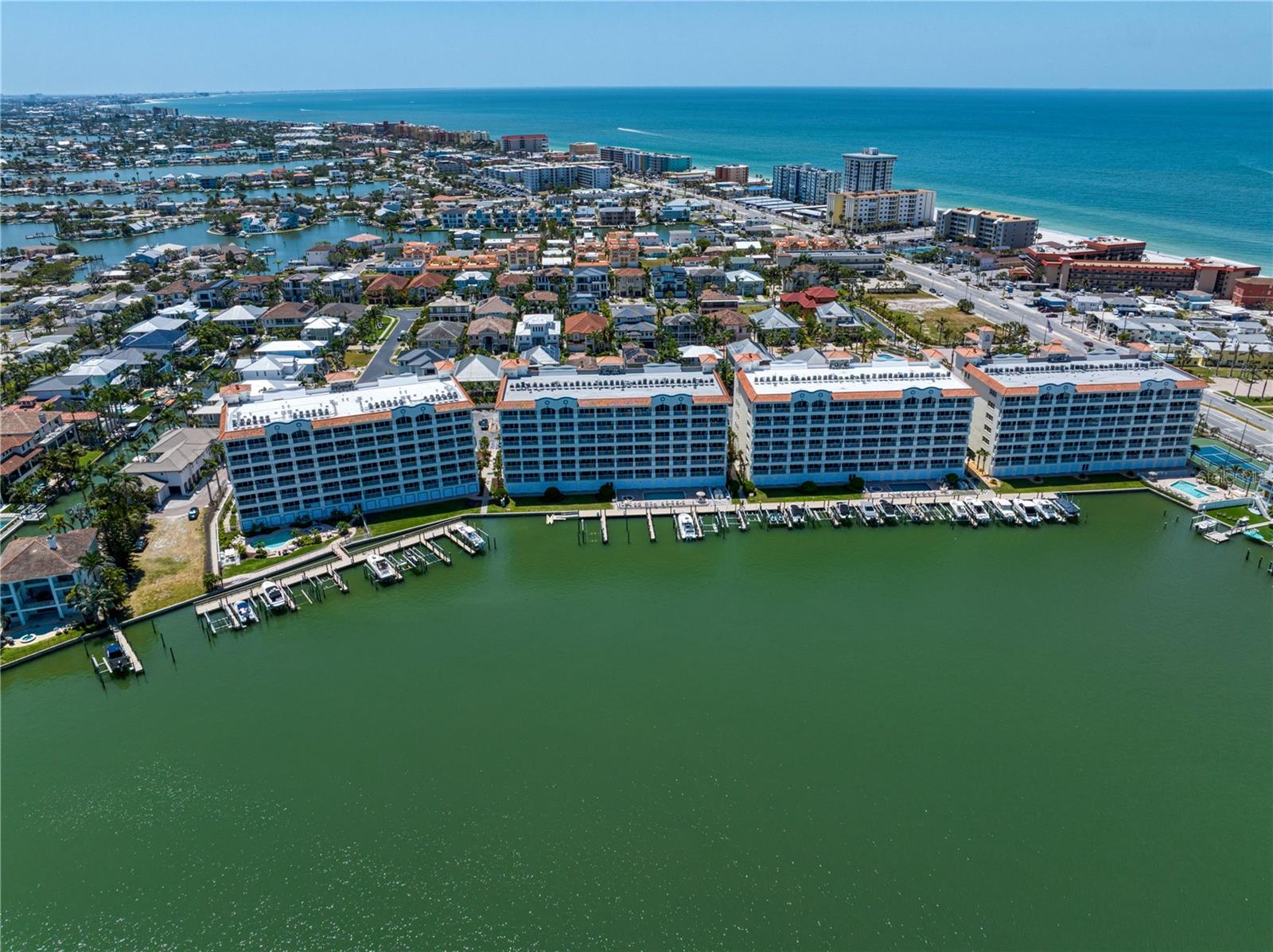 Image 2 of 46 For 17735 Gulf Boulevard 304