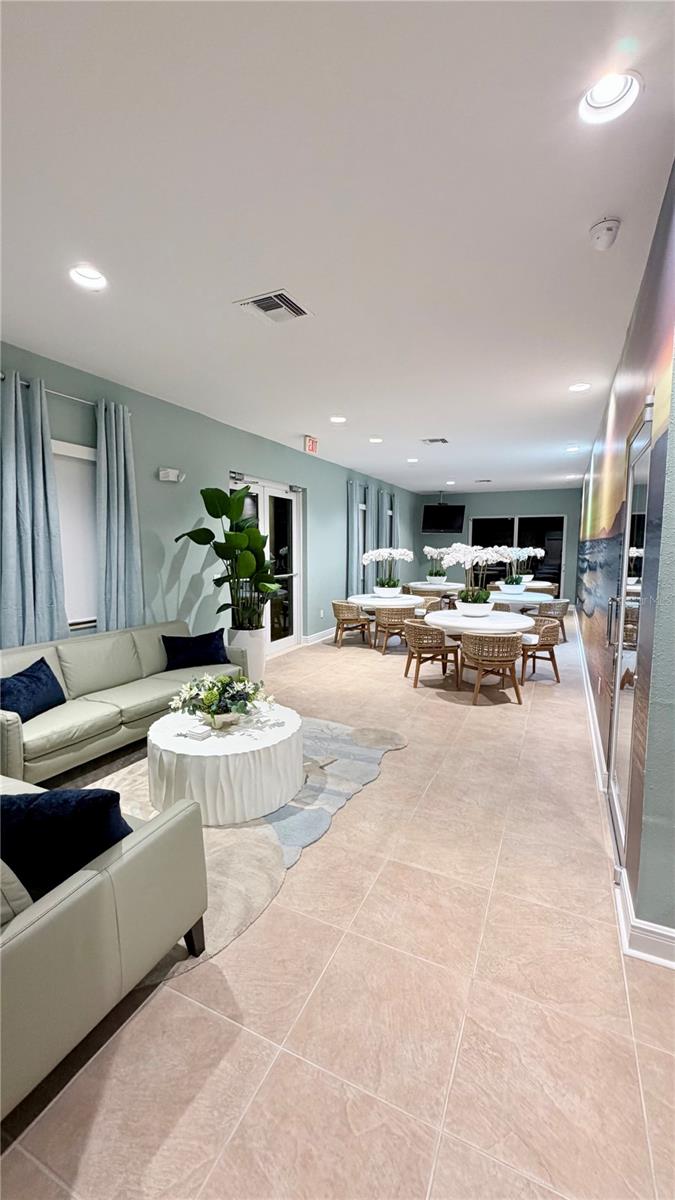 Image 52 of 64 For 17735 Gulf Boulevard 304