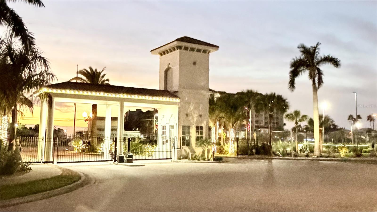 Image 59 of 64 For 17735 Gulf Boulevard 304