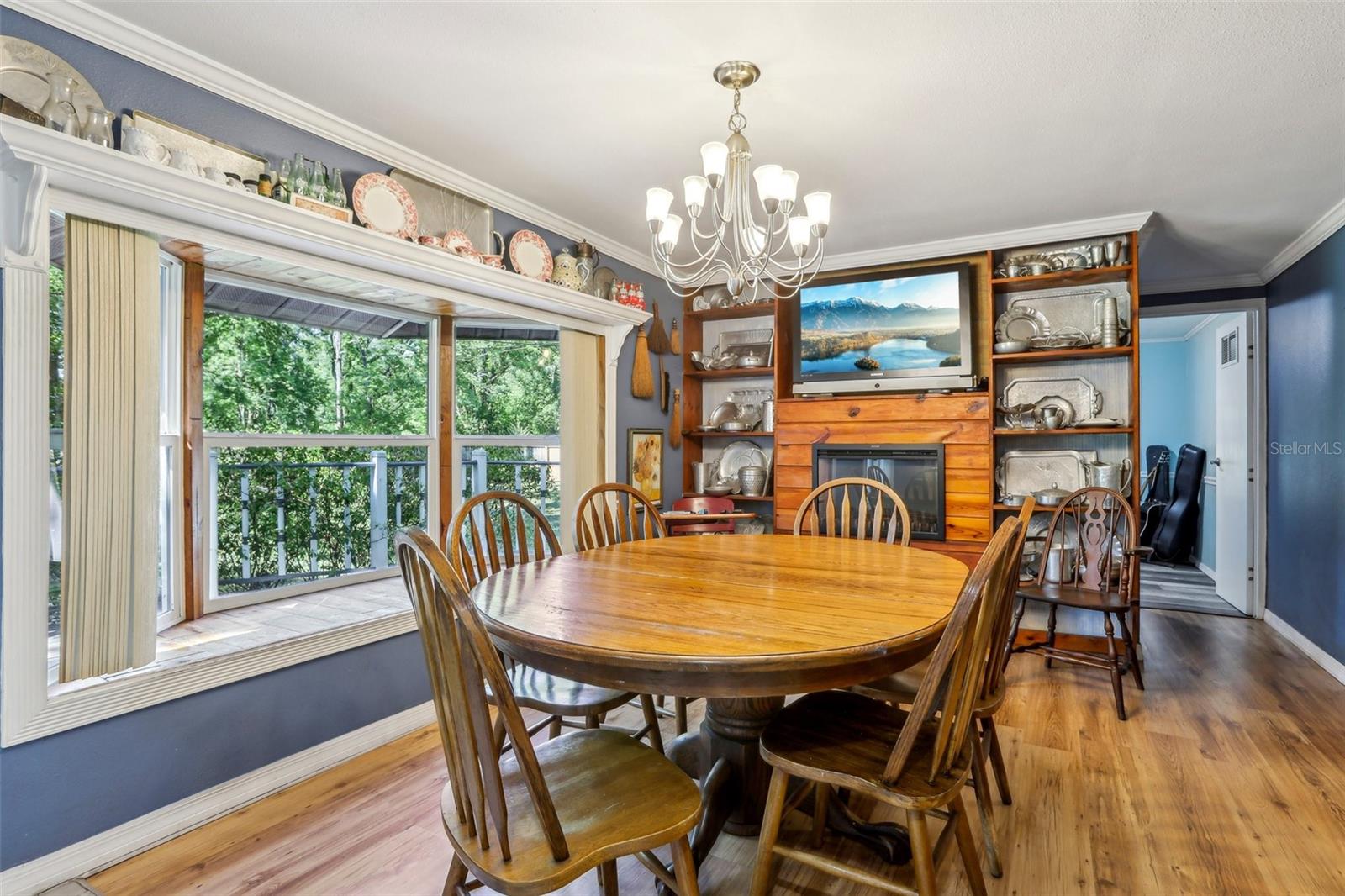 Image 34 of 58 For 10565 Bessemer Street
