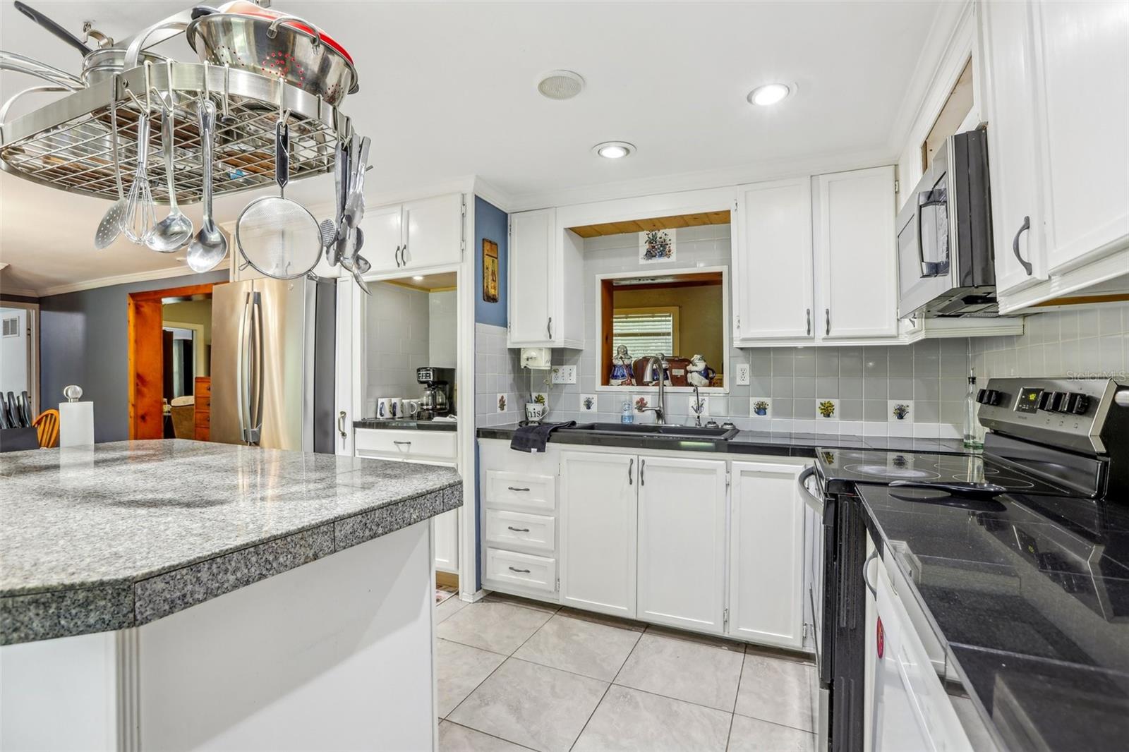 Image 39 of 58 For 10565 Bessemer Street