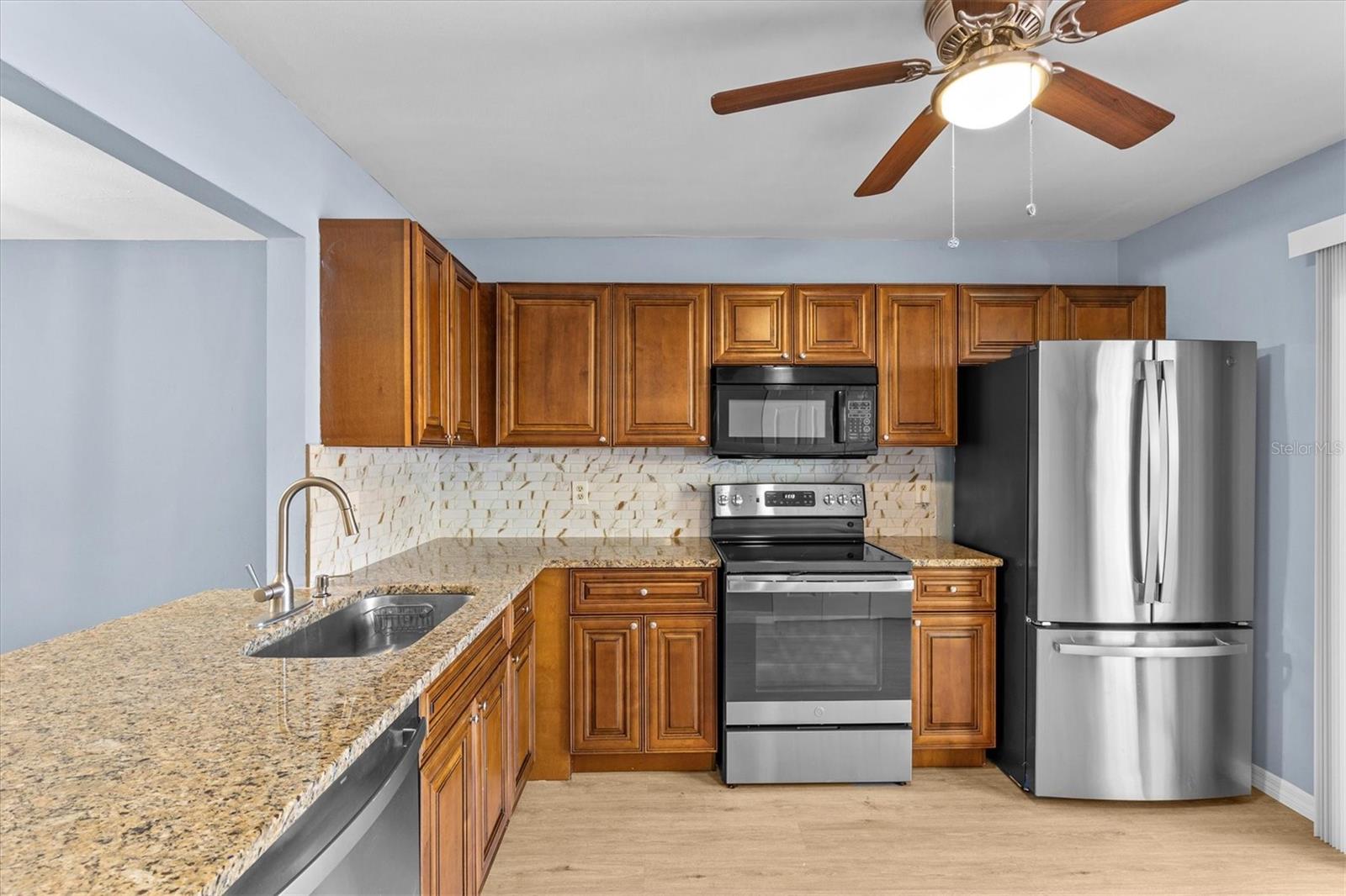 Image 10 of 26 For 4045 Arrowwood Court 4045