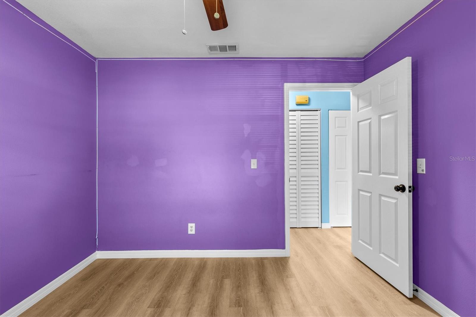 Image 19 of 26 For 4045 Arrowwood Court 4045