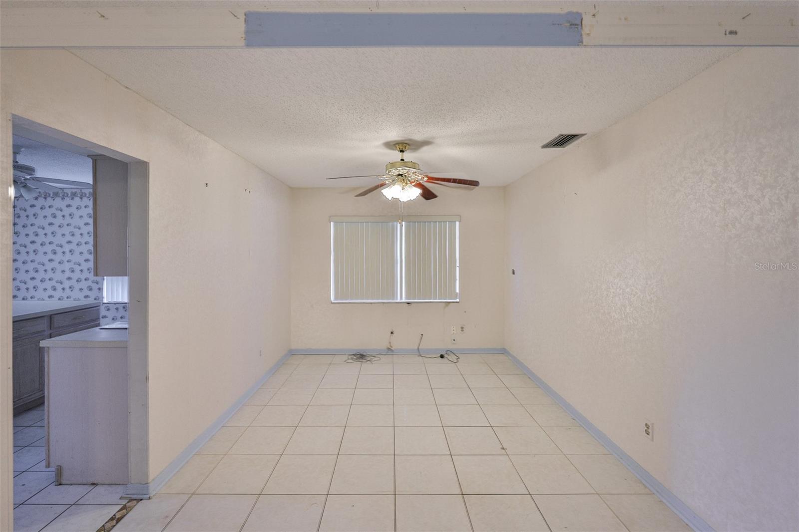 Image 10 of 45 For 1915 Del Webb Boulevard