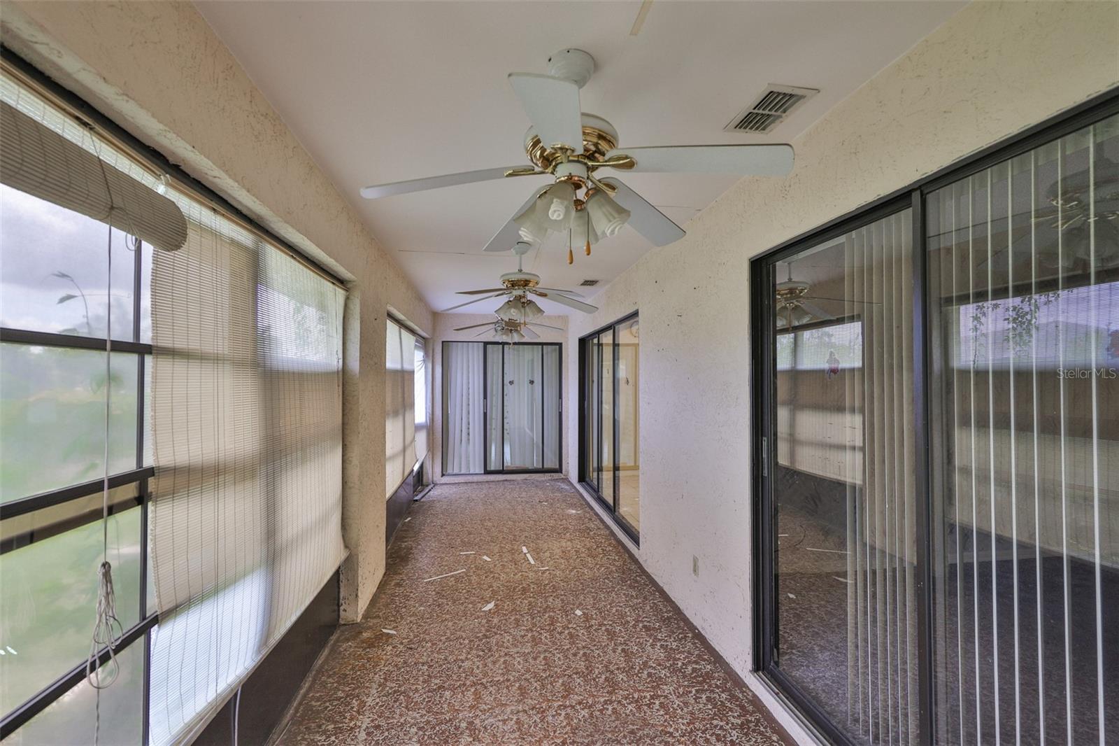 Image 28 of 45 For 1915 Del Webb Boulevard