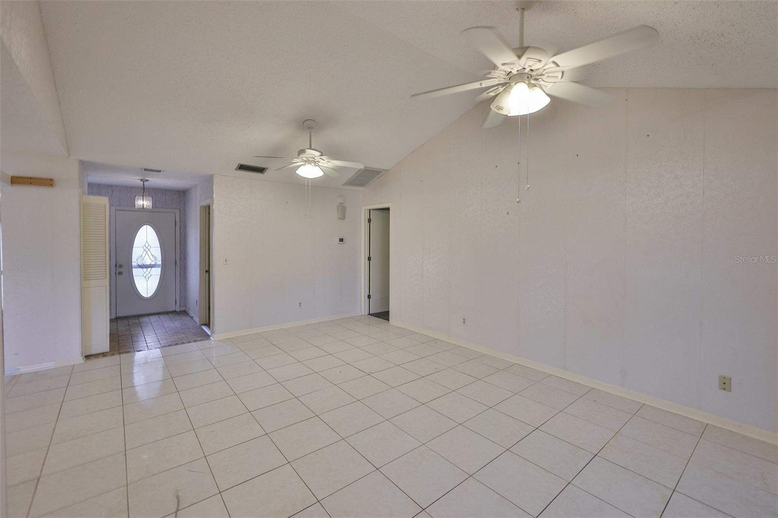 Image 6 of 45 For 1915 Del Webb Boulevard
