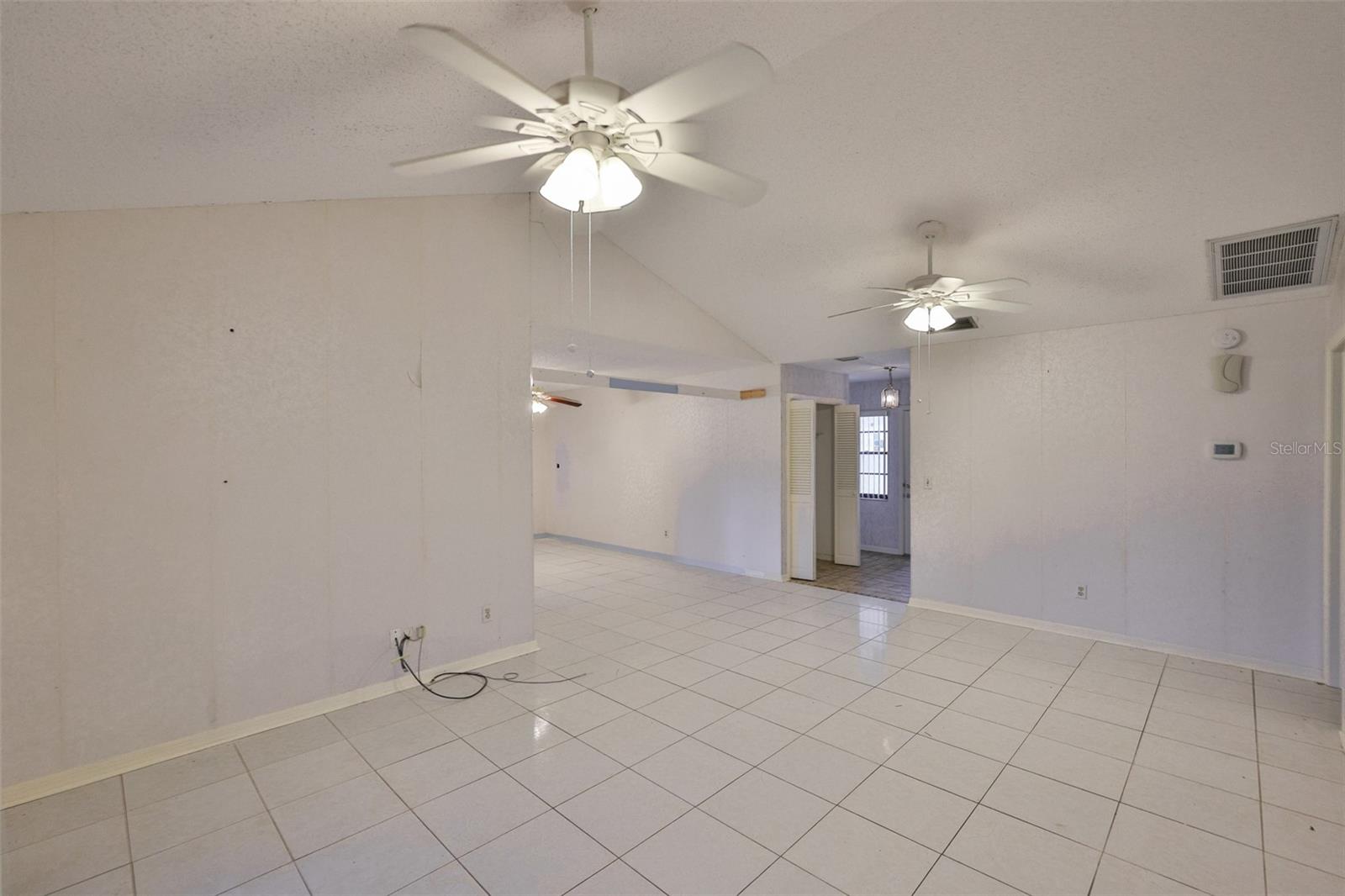 Image 7 of 45 For 1915 Del Webb Boulevard