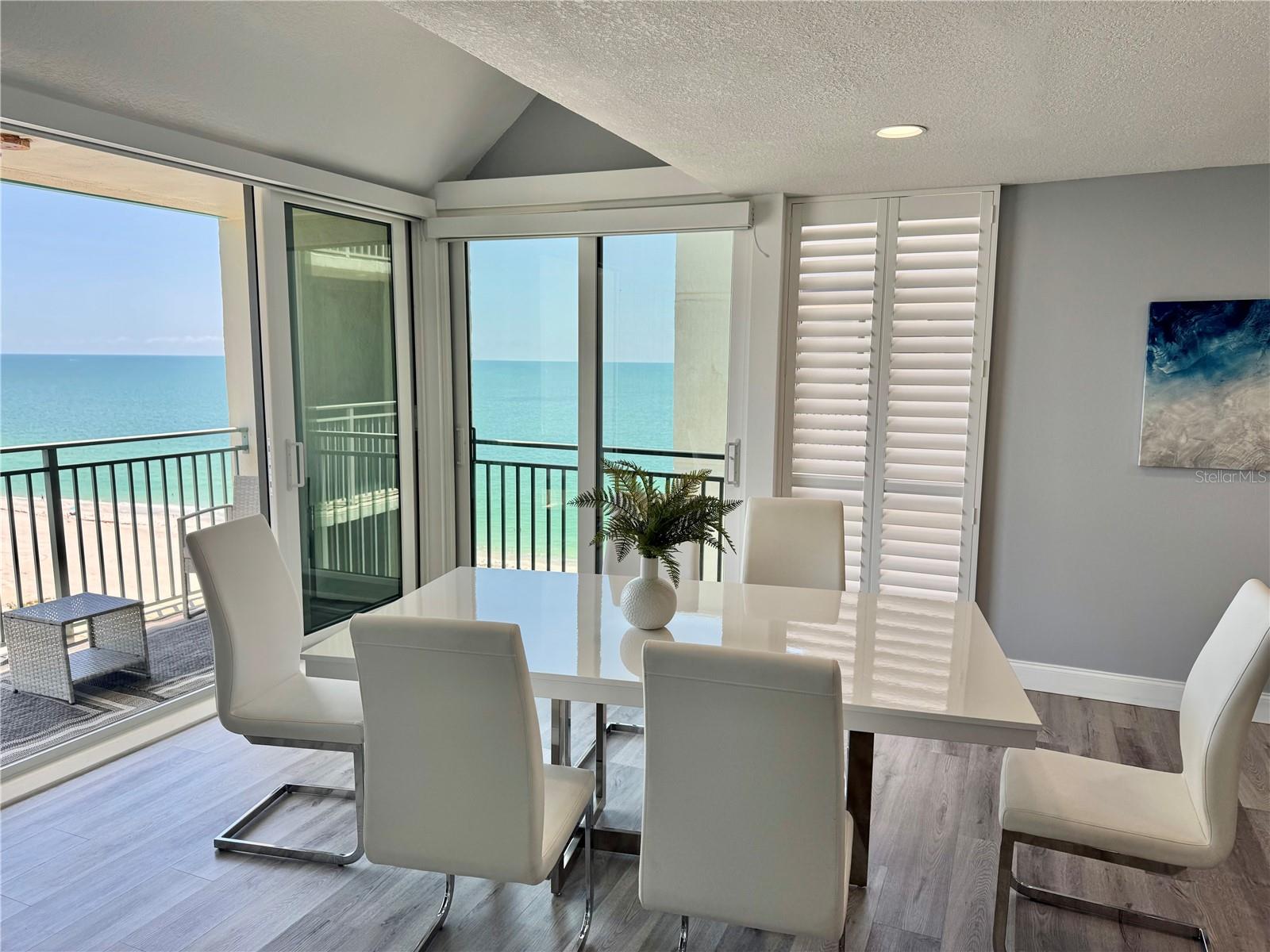 Image 15 of 76 For 1390 Gulf Boulevard Ph-5
