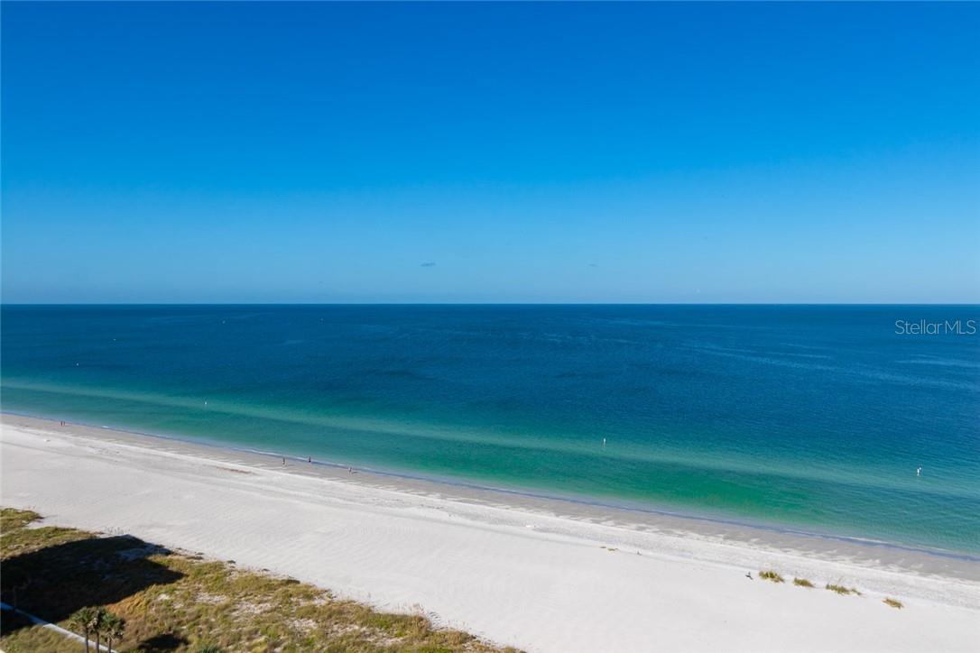 Image 16 of 76 For 1390 Gulf Boulevard Ph-5