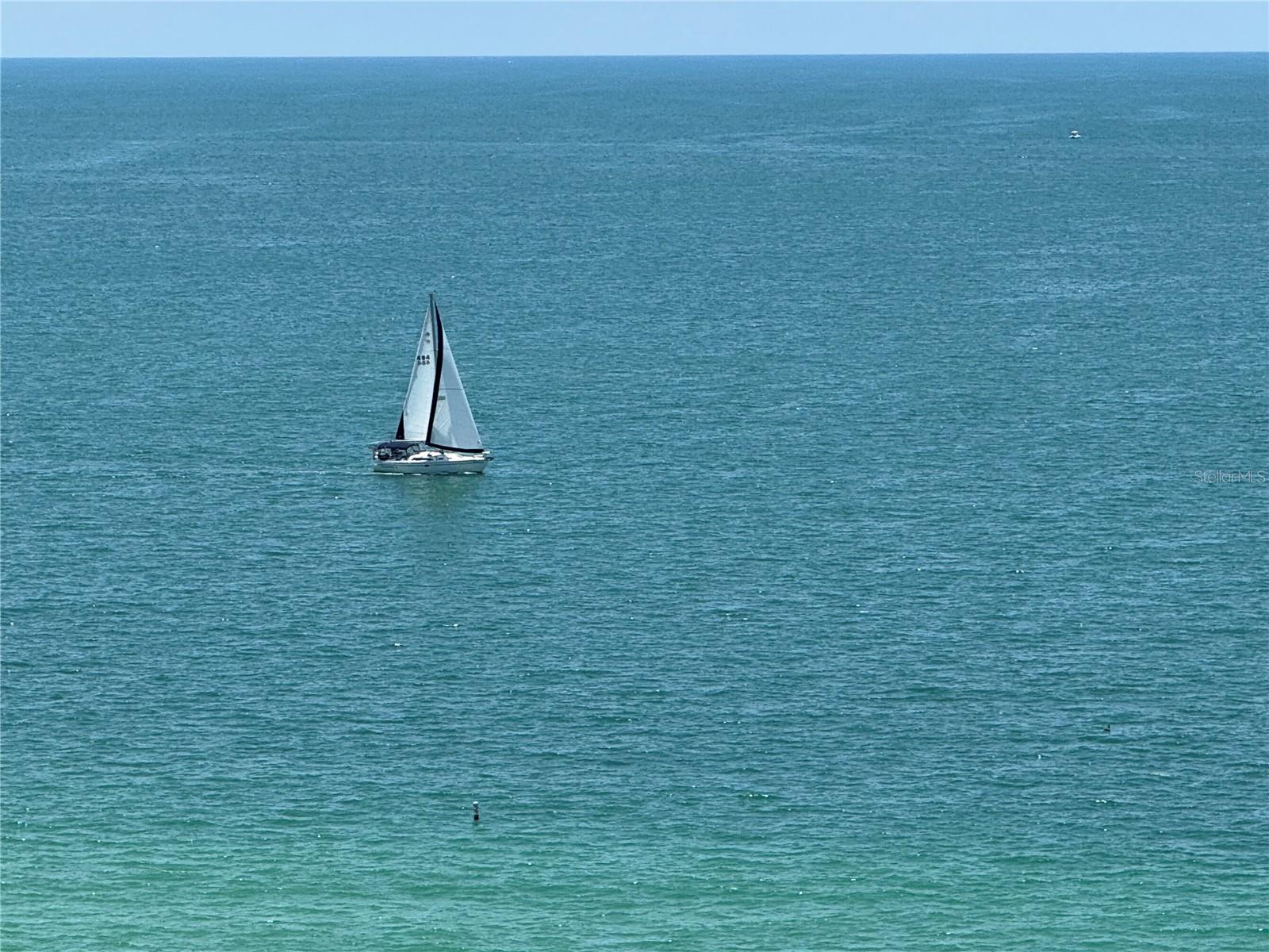 Image 33 of 76 For 1390 Gulf Boulevard Ph-5