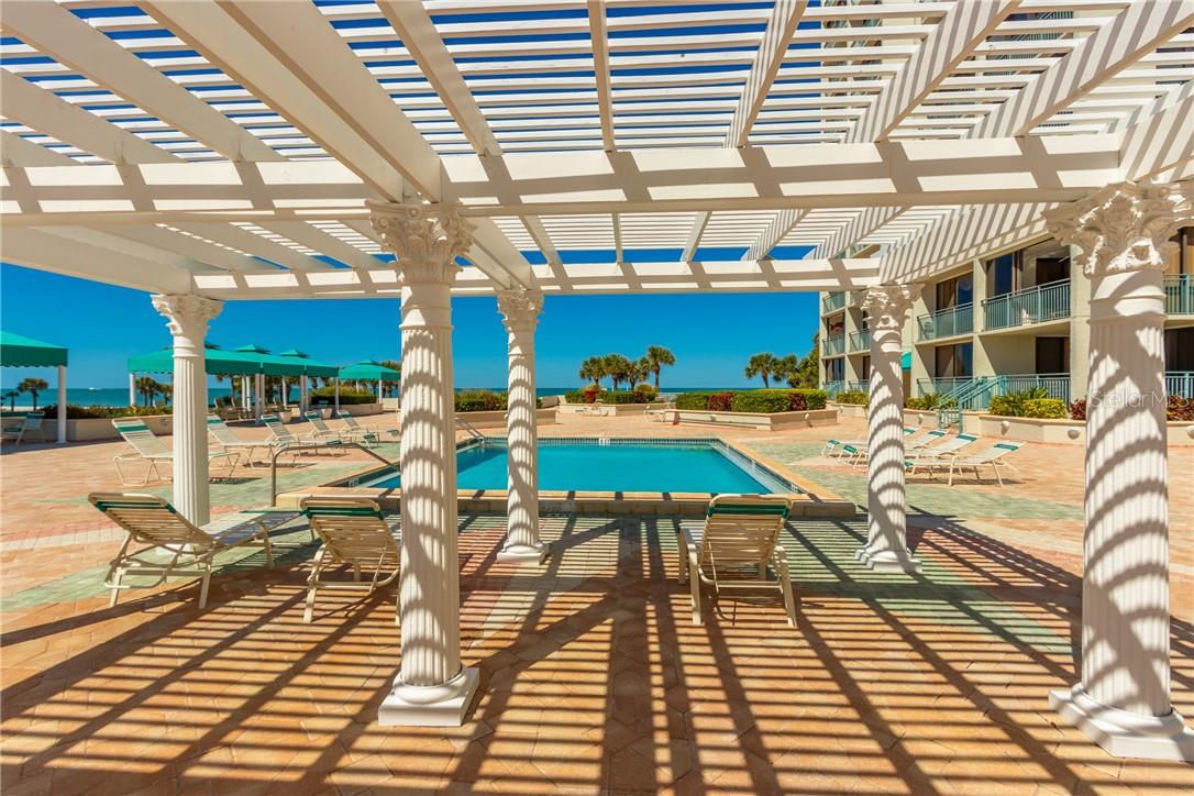 Image 47 of 76 For 1390 Gulf Boulevard Ph-5