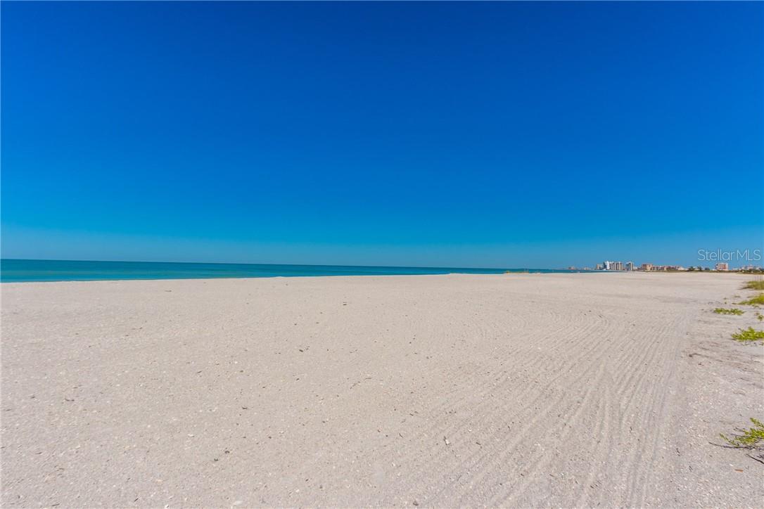 Image 58 of 76 For 1390 Gulf Boulevard Ph-5
