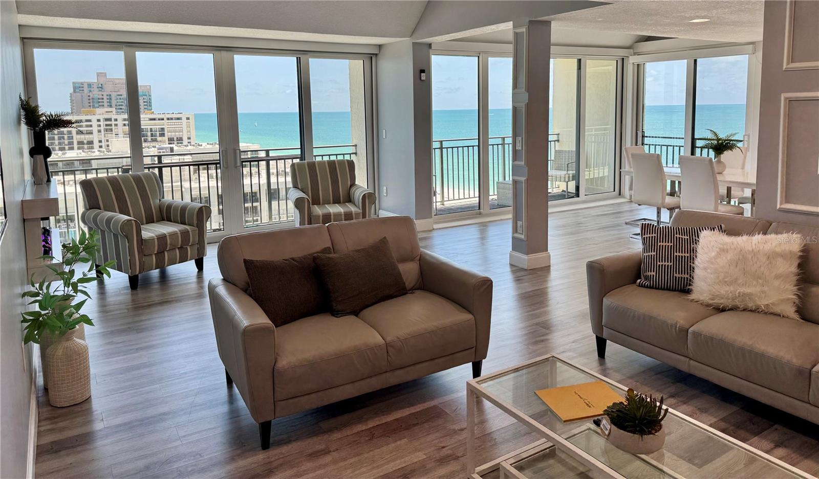 Image 8 of 76 For 1390 Gulf Boulevard Ph-5